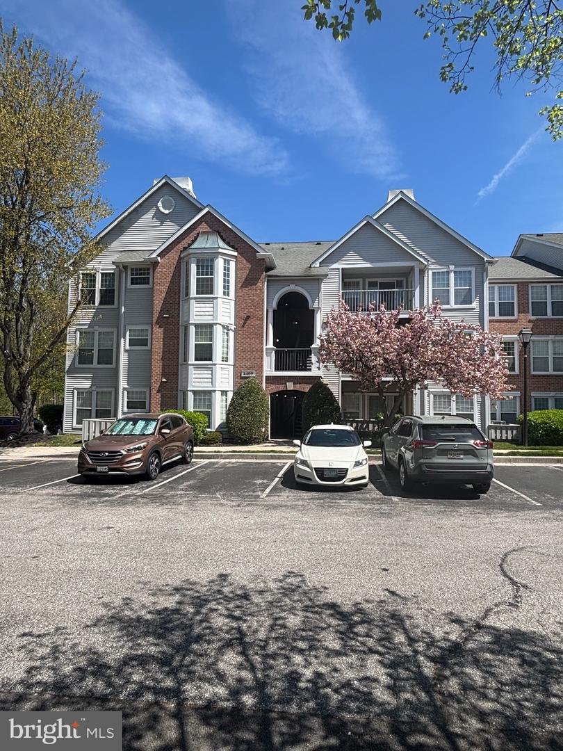 4409 Silverbrook Lane #304