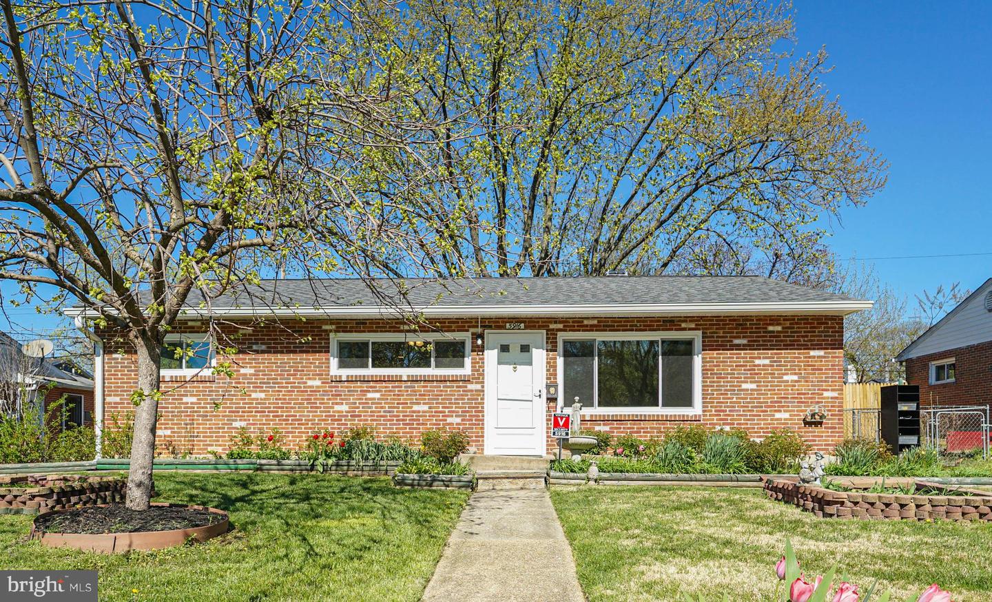 5916 Robindale, Baltimore