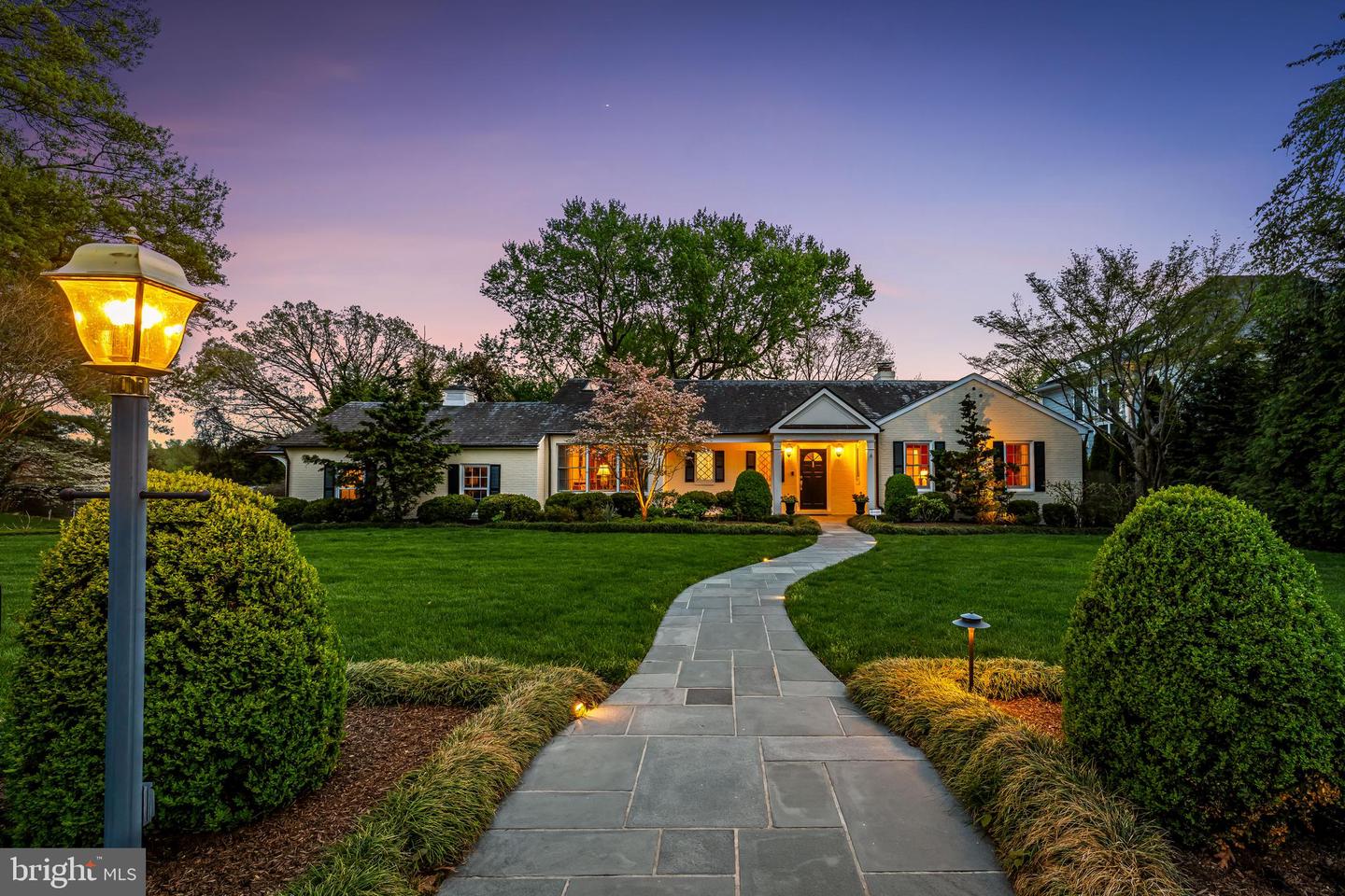 1001 W Wind Court, Baltimore
