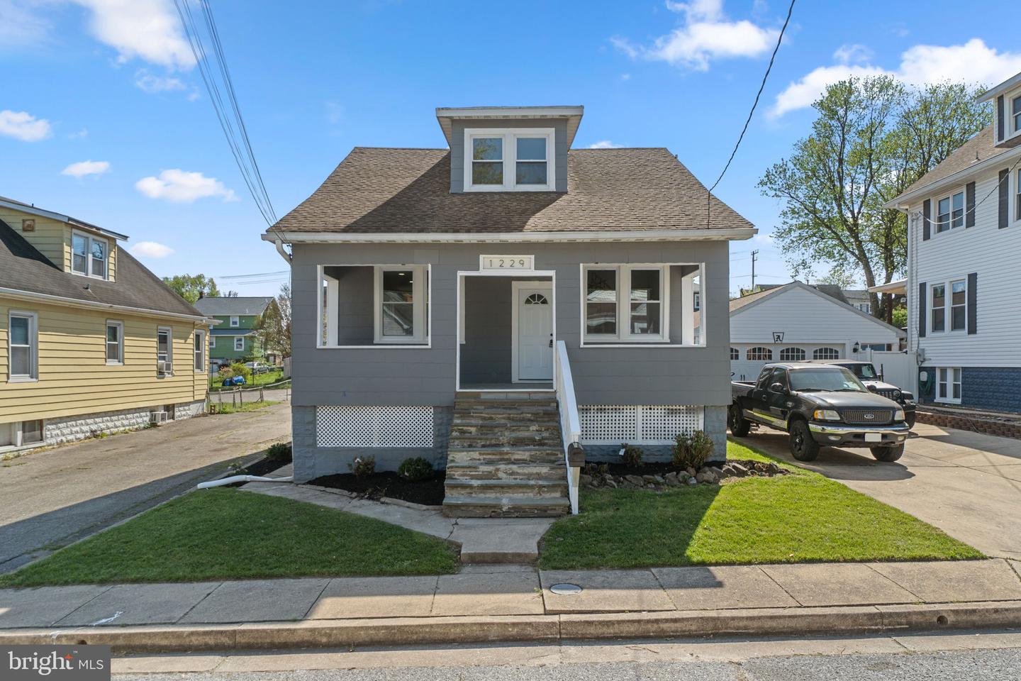 1229 North Avenue, Baltimore