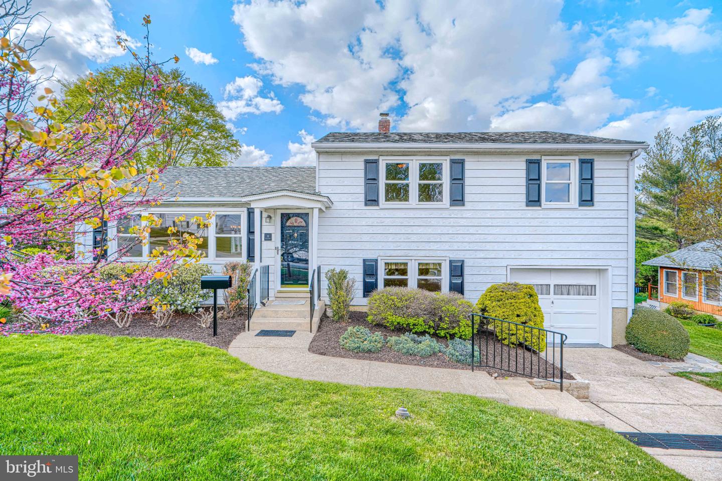 8 Felton Road, Lutherville Timonium