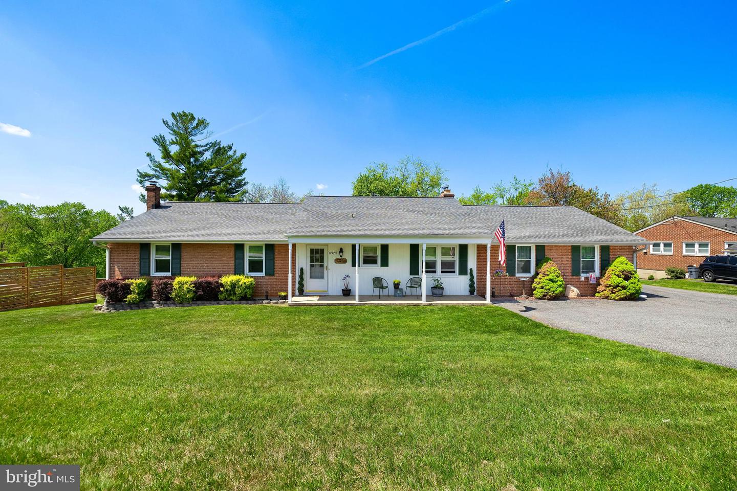 8928 Satyr Hill, Parkville