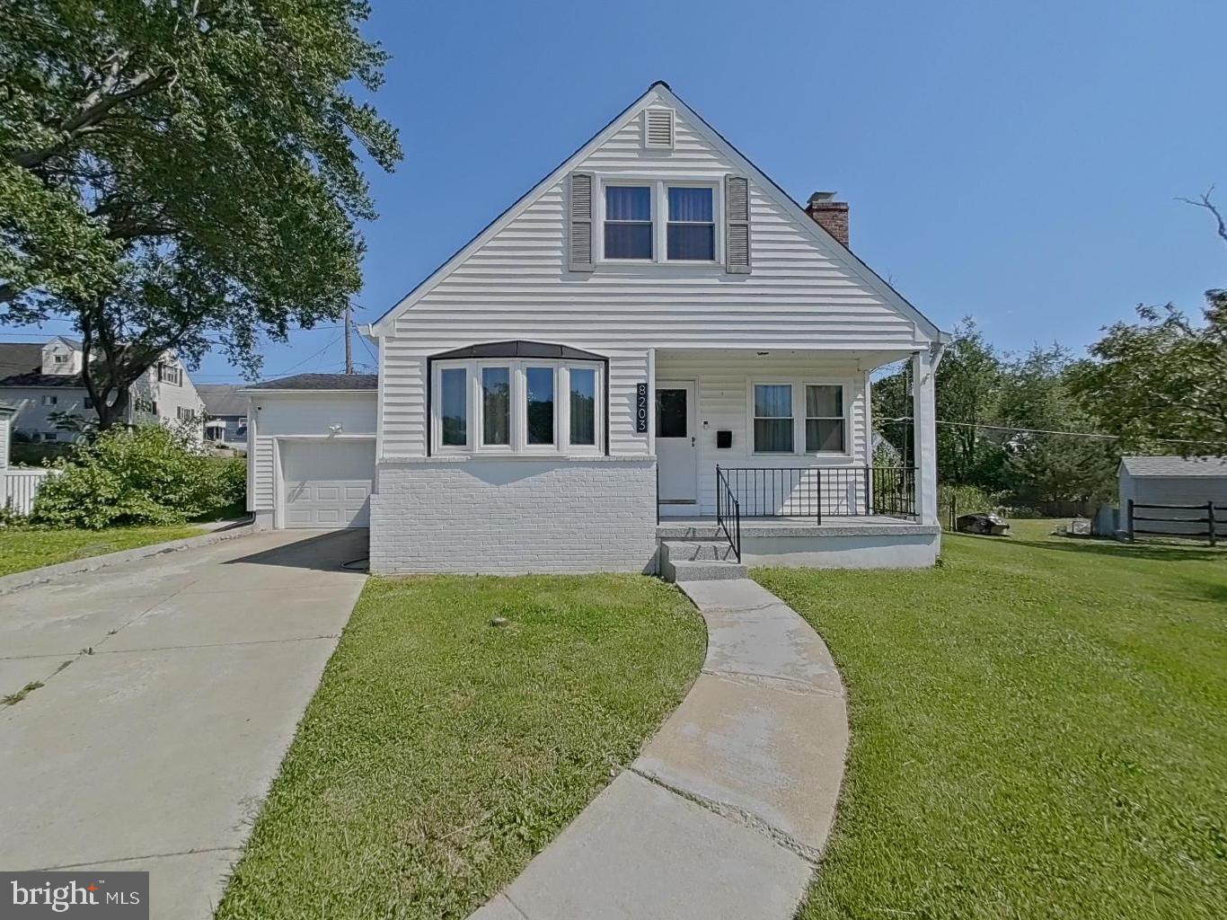 8203 Woodside Court