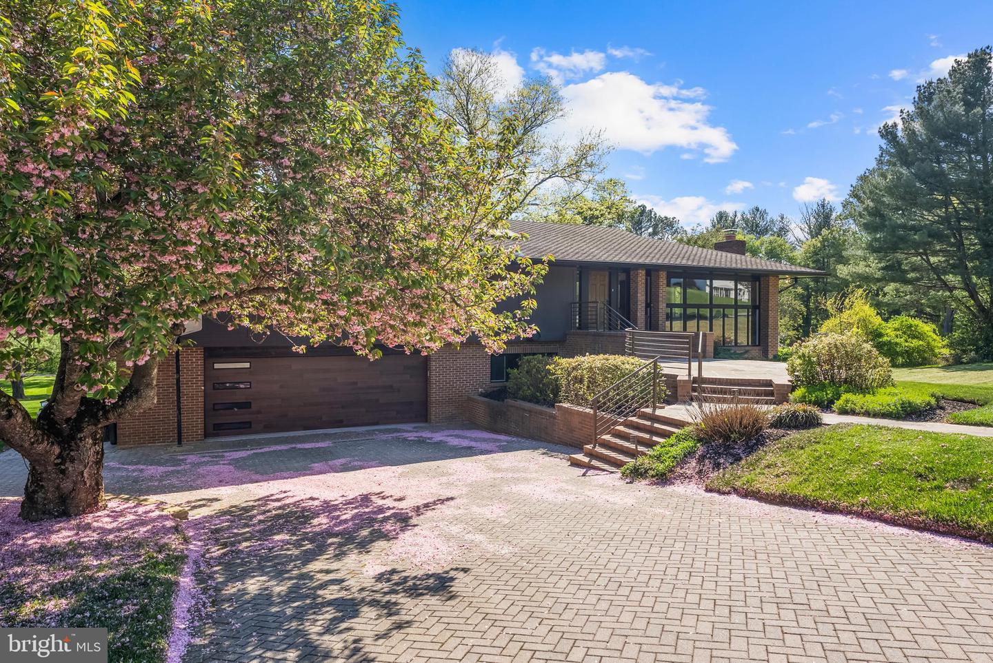 43 Glen Alpine Road, Phoenix