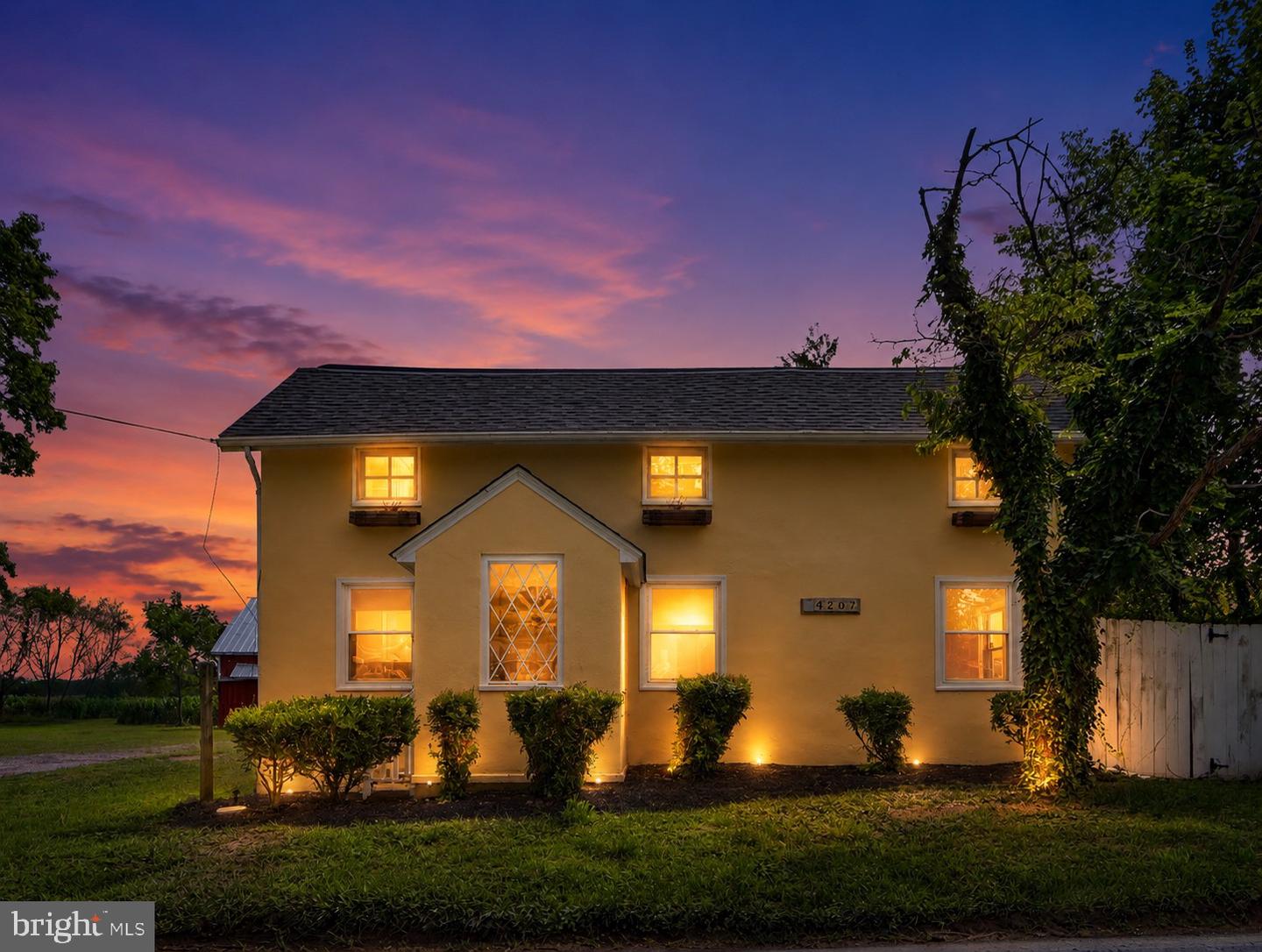 14207 Manor Road