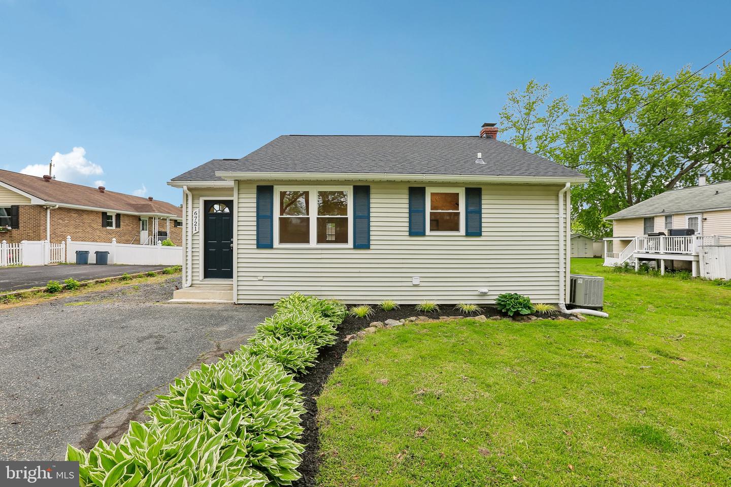 6721 Harewood Park Drive, Middle River