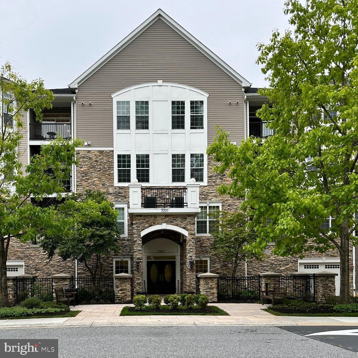 7201 Travertine Drive #201