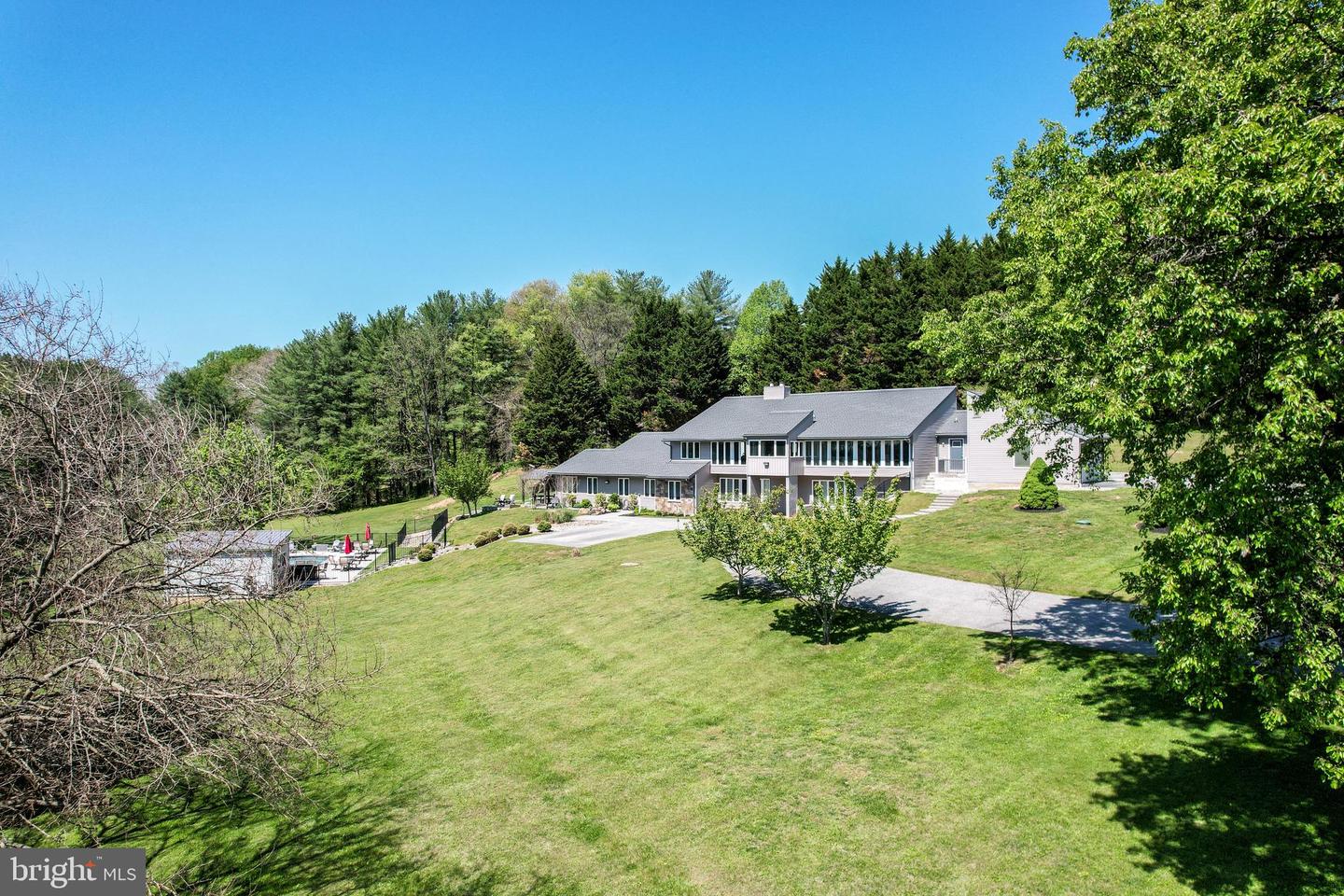 15016 Wheeler Lane, Sparks Glencoe