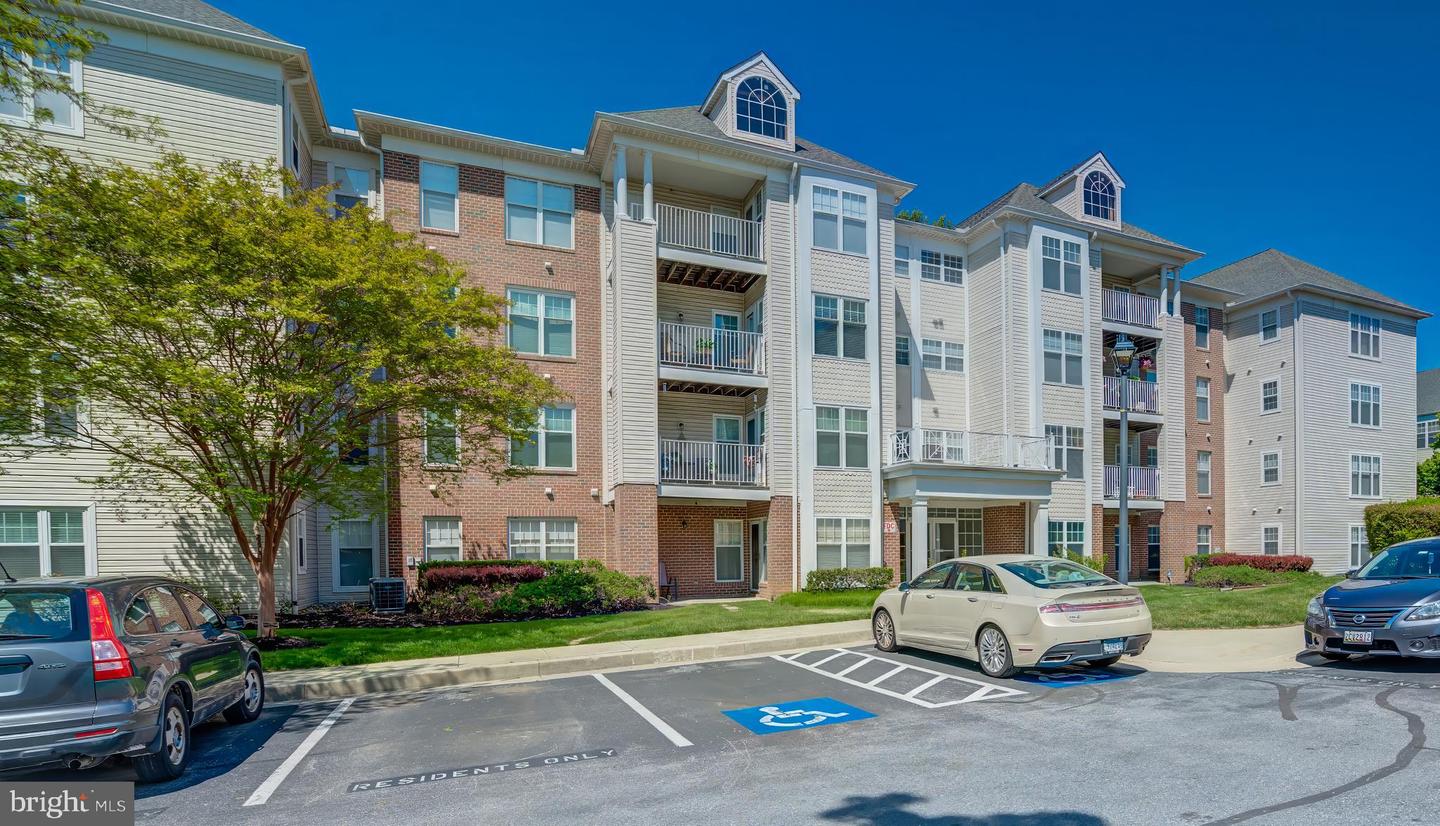 9401 Wordsworth Way #306