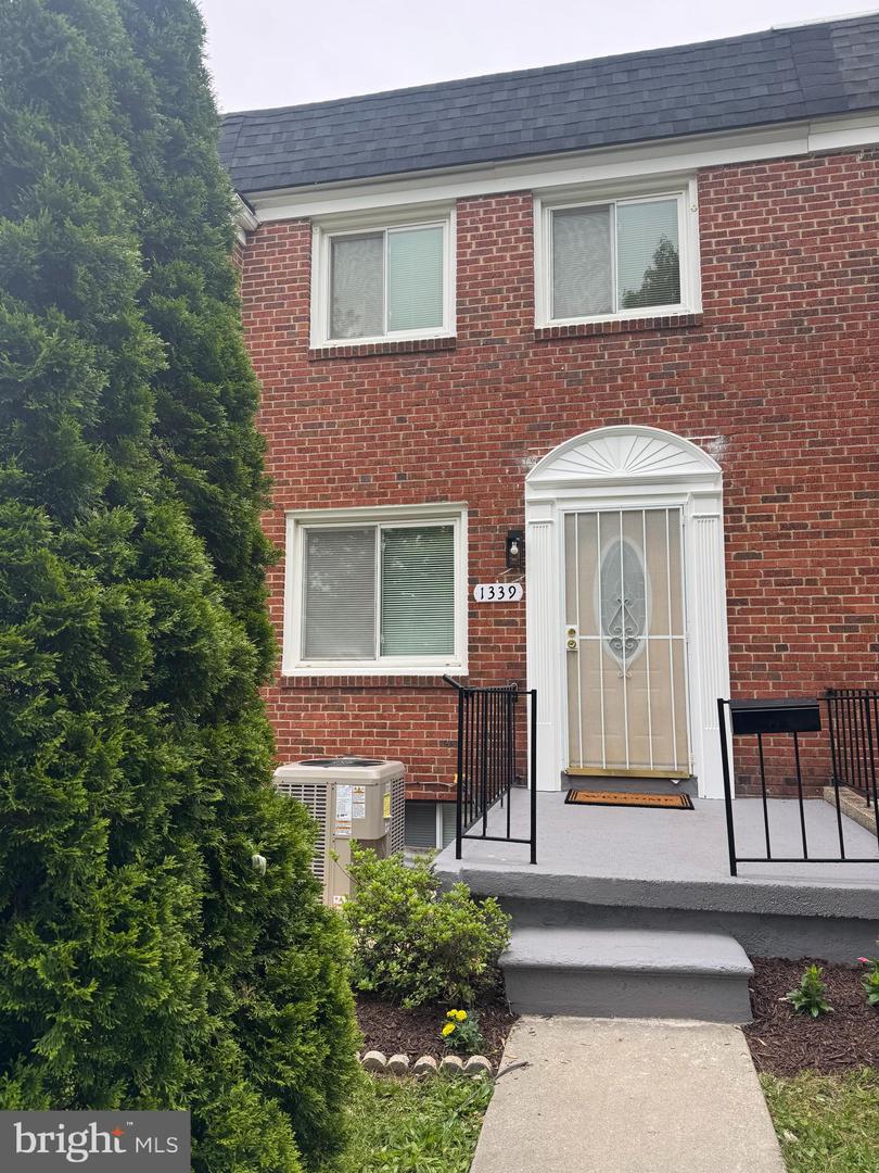 1339 Deanwood Road, Baltimore