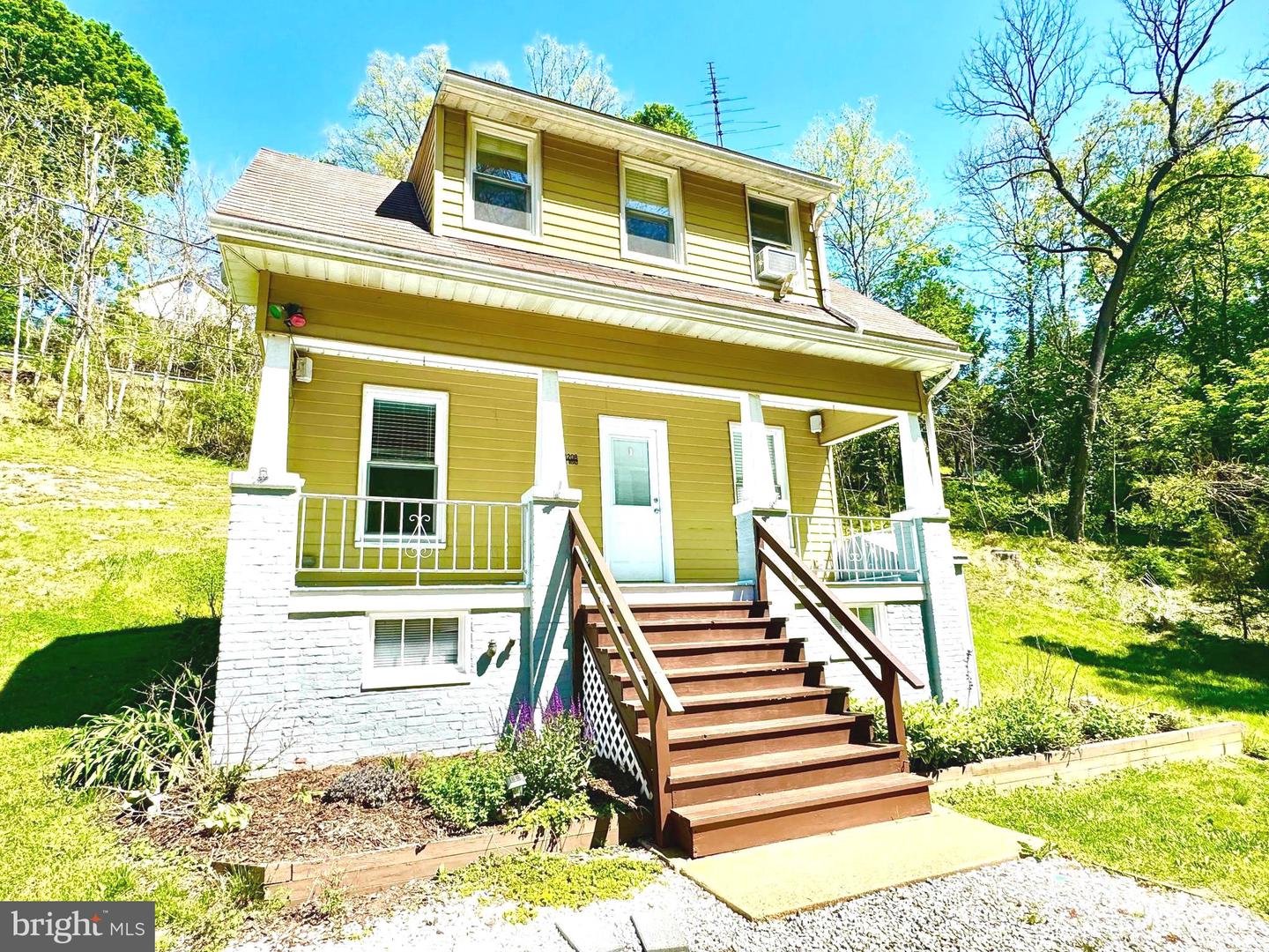 1208 Wiseburg Road
