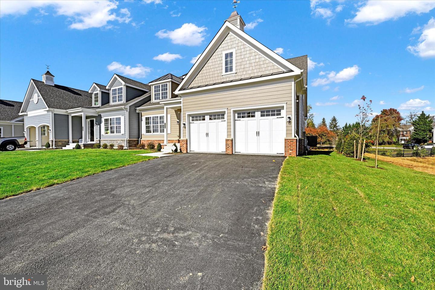 118 Villabrook Way