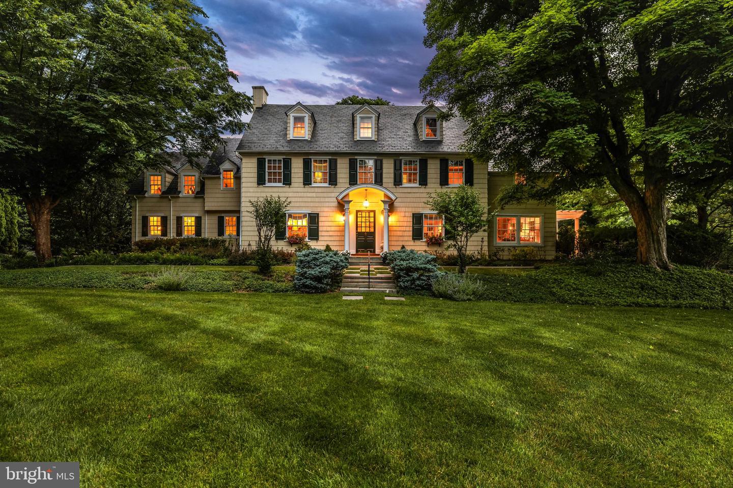 1900 Ruxton Road