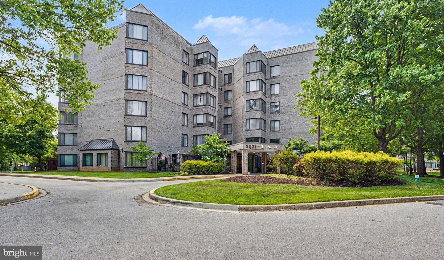 3021 Fallstaff Road #208b