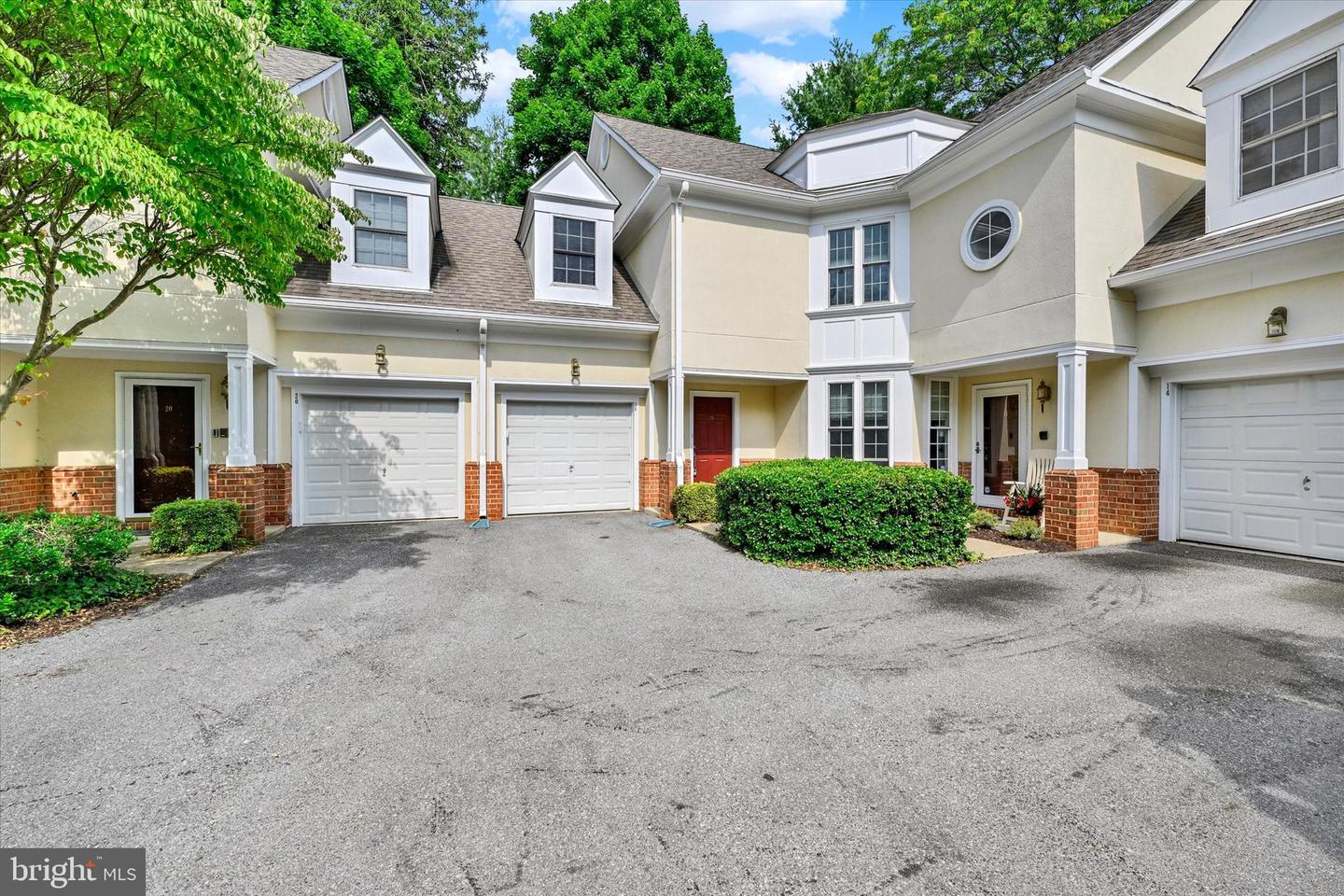 16 Mary Carroll Ct # 16