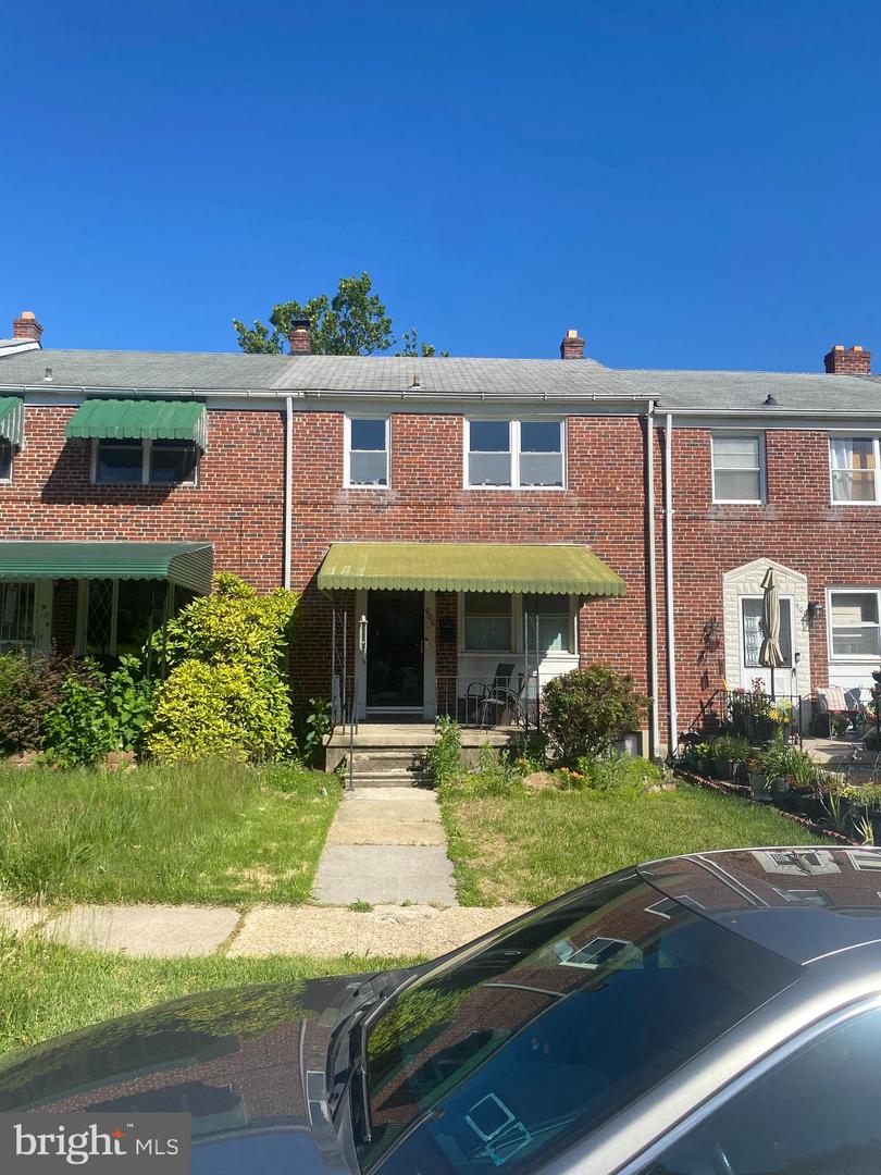 906 Masefield Road