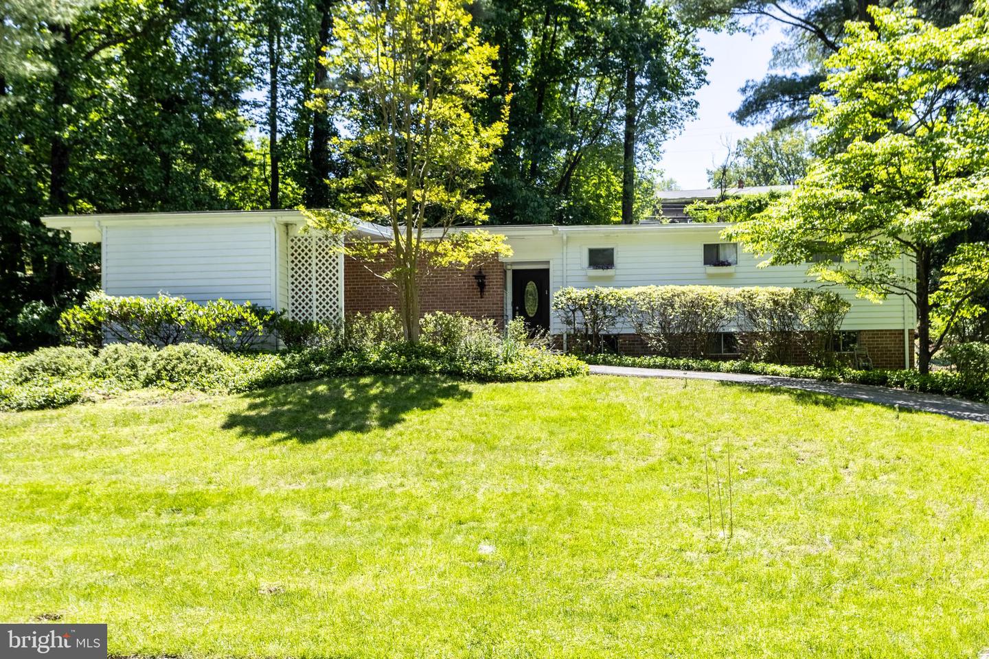 3207 Midfield Road