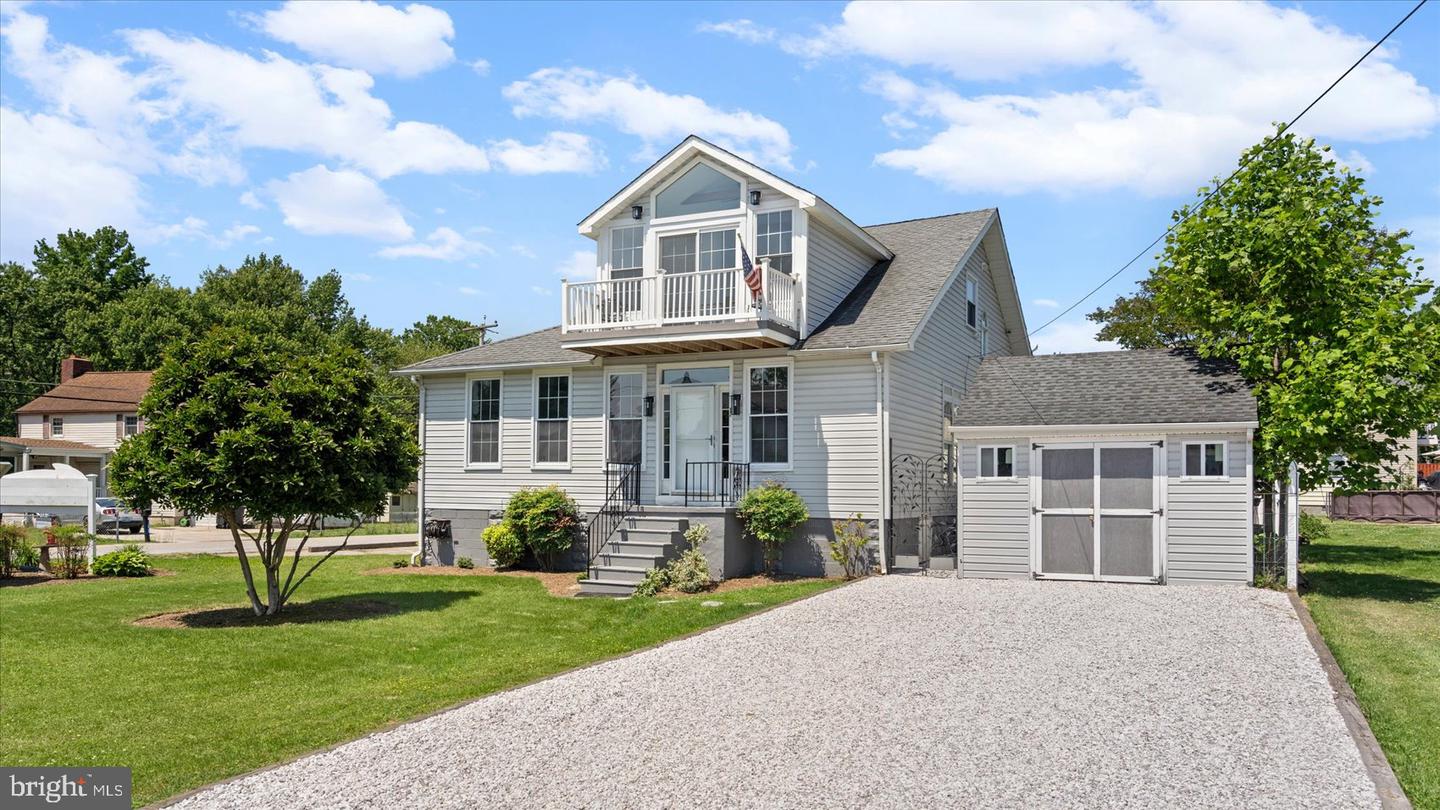 646 Rockaway Beach Avenue, Baltimore