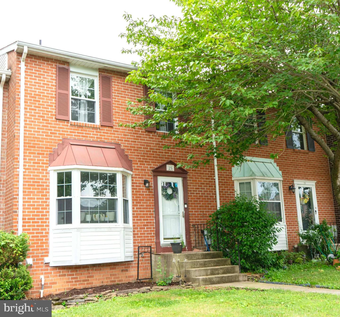25 Perryoak Place