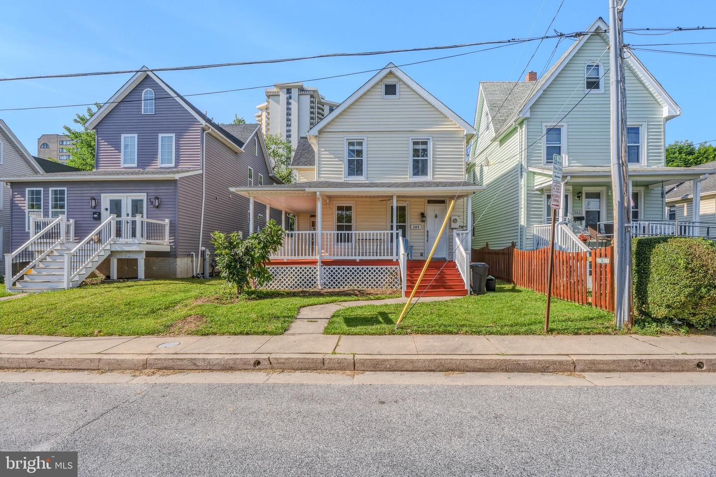 309 Lennox Avenue