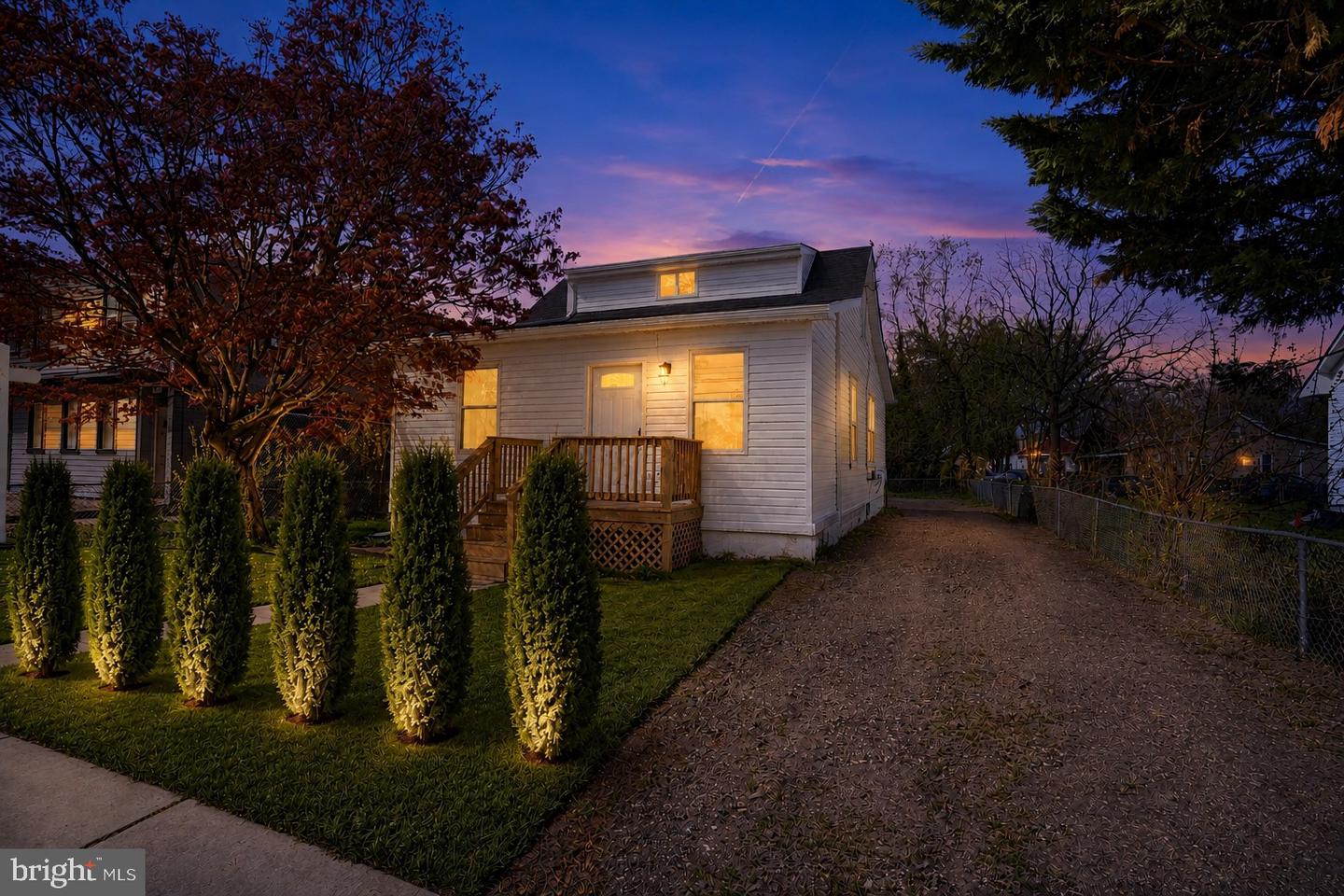 404 S Marlyn