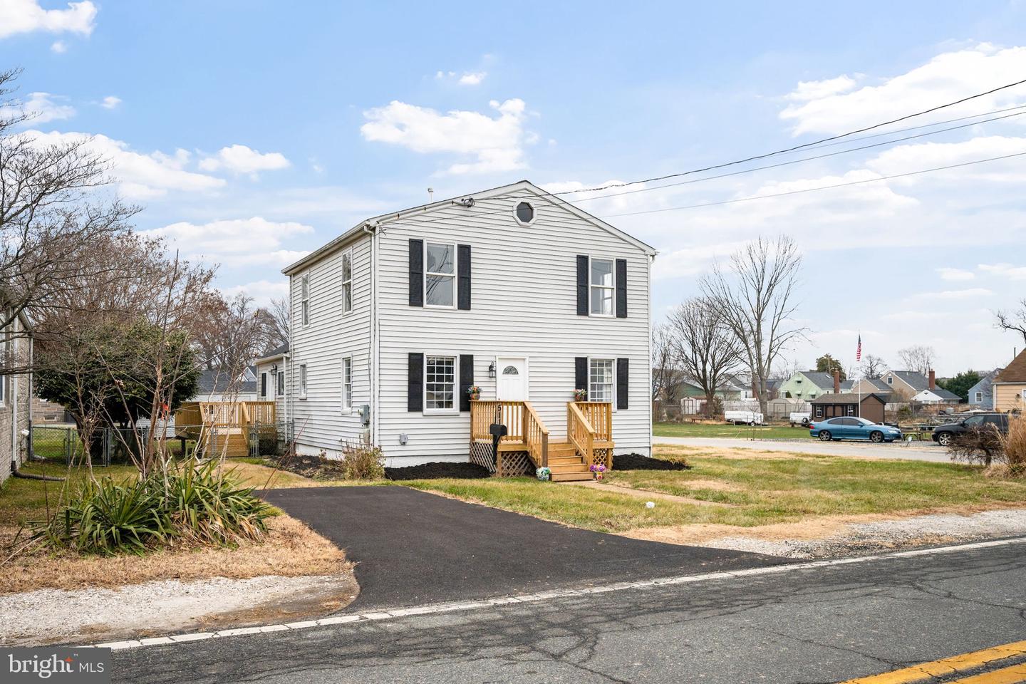 511 Riverside Drive, Baltimore