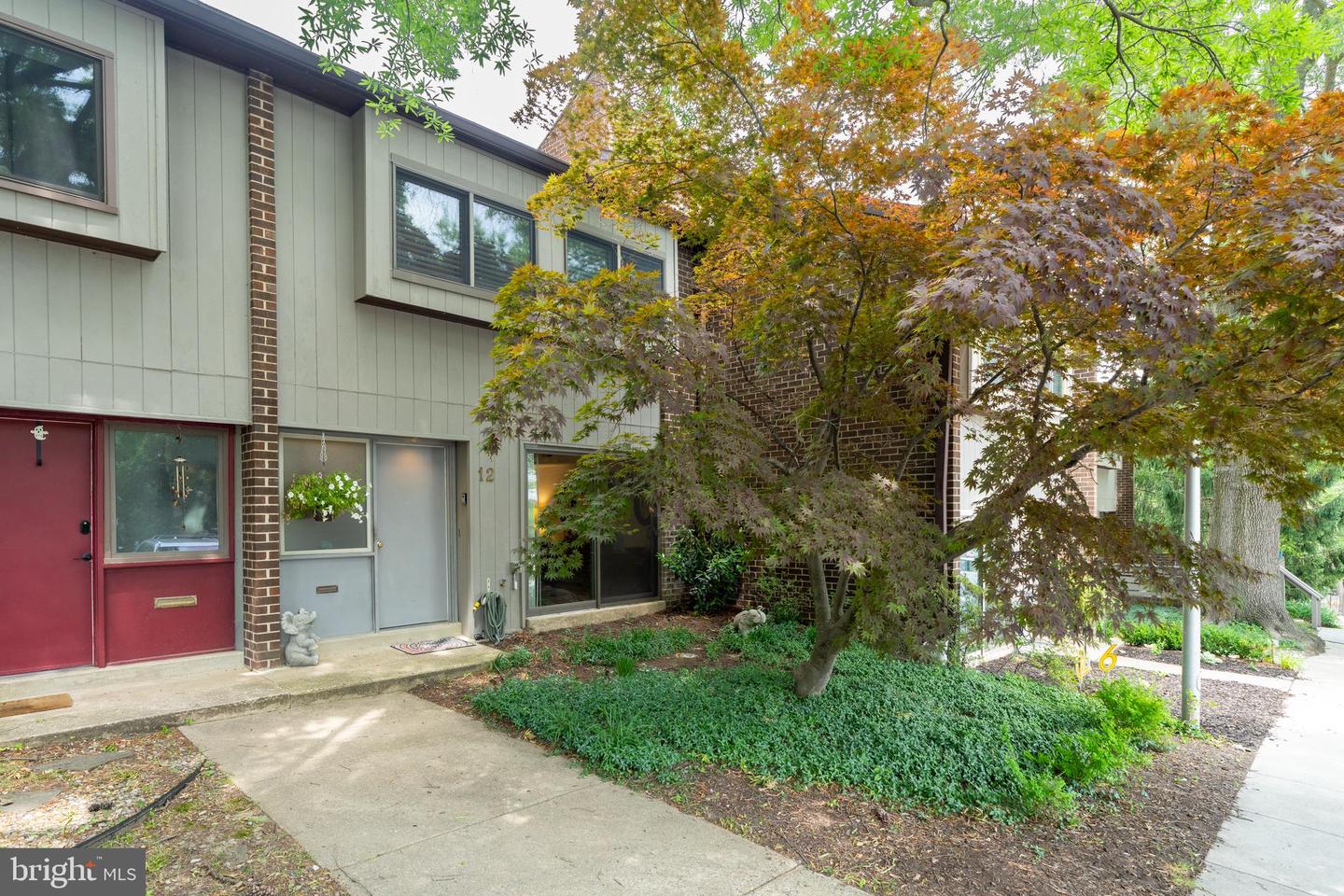 12 Penny Lane #12