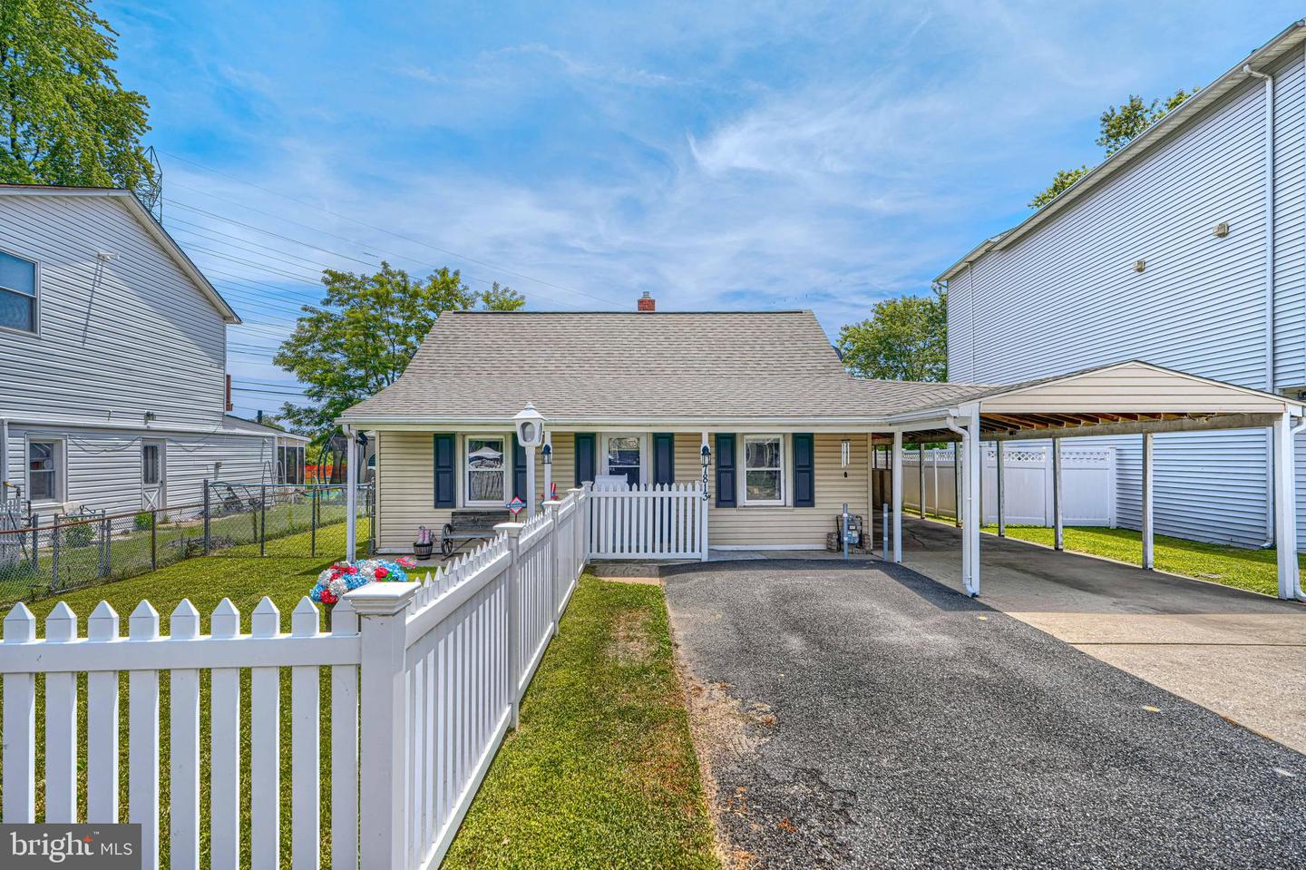 7813 Fairgreen Road