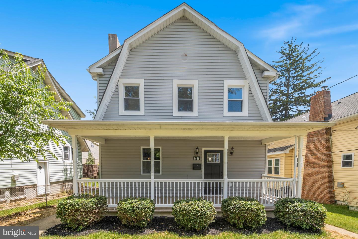 27 Glenwood Avenue