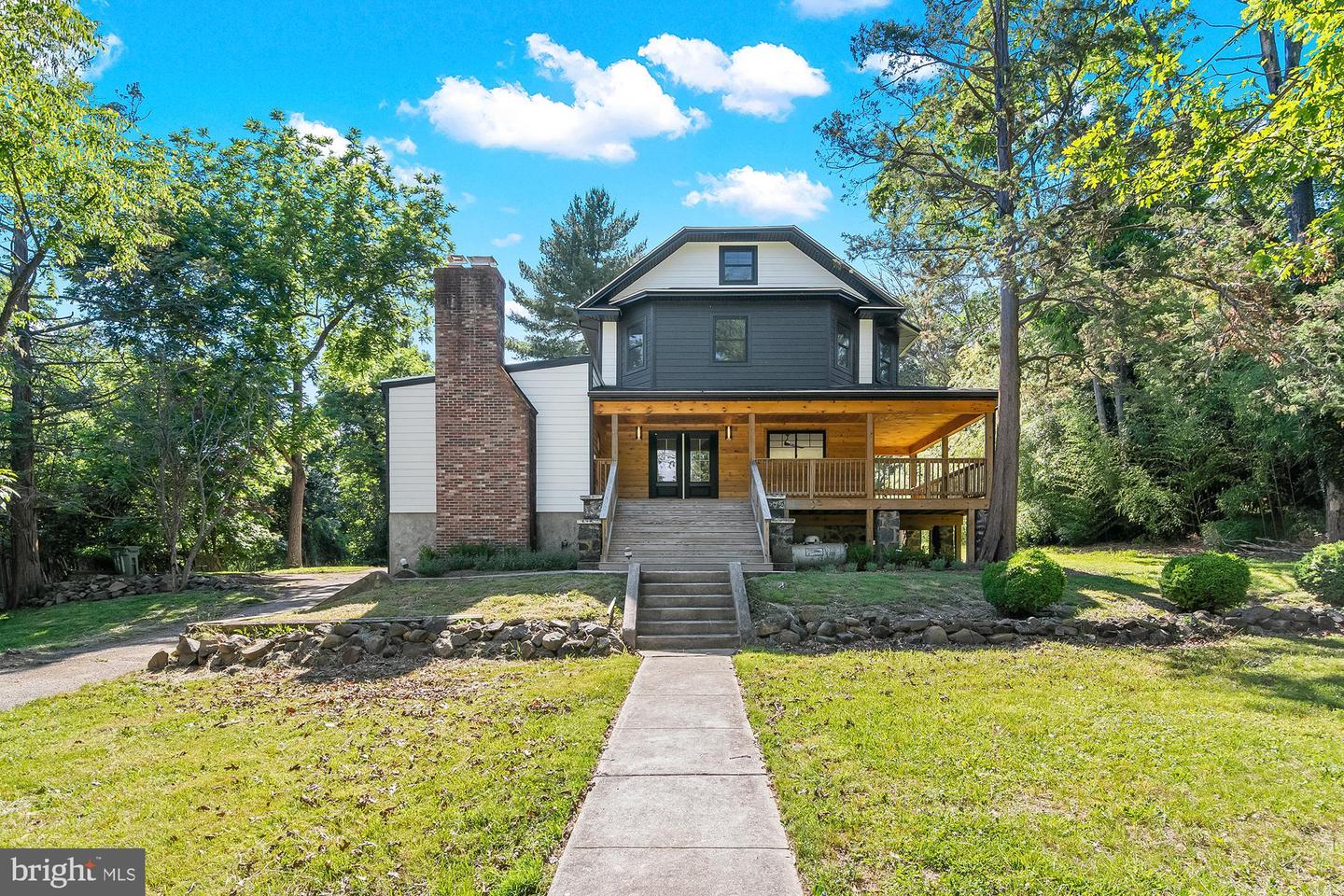 7311 Rockridge Road