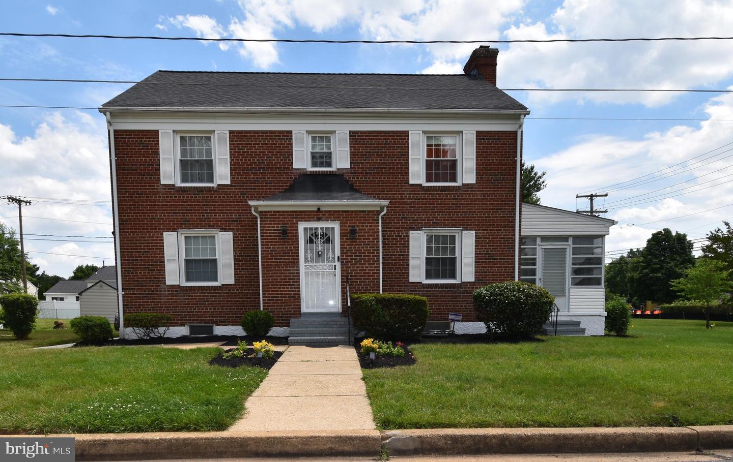 3403 N Rolling Road