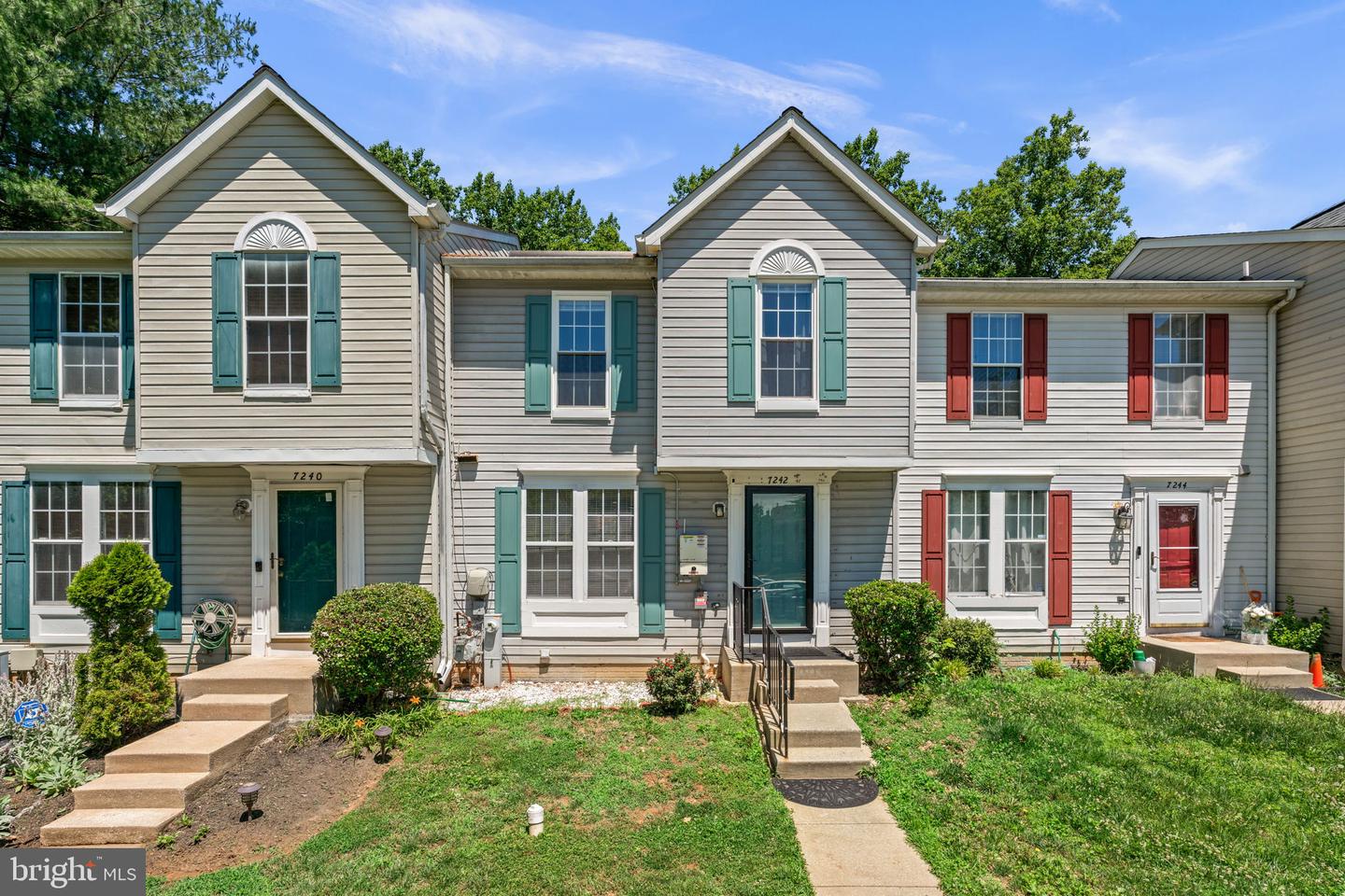 7242 Early Golden Lane