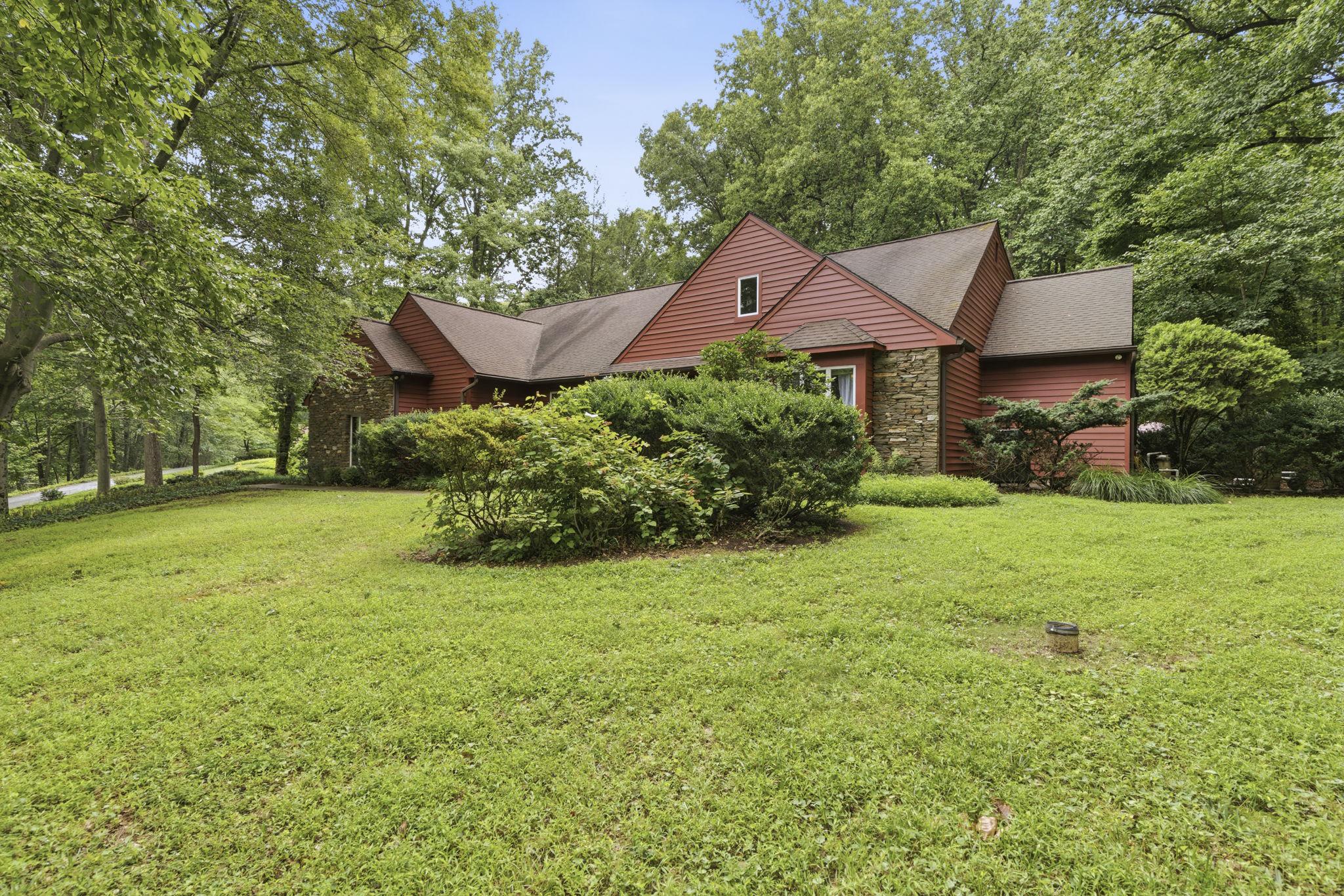 1109 Timber Trail Road