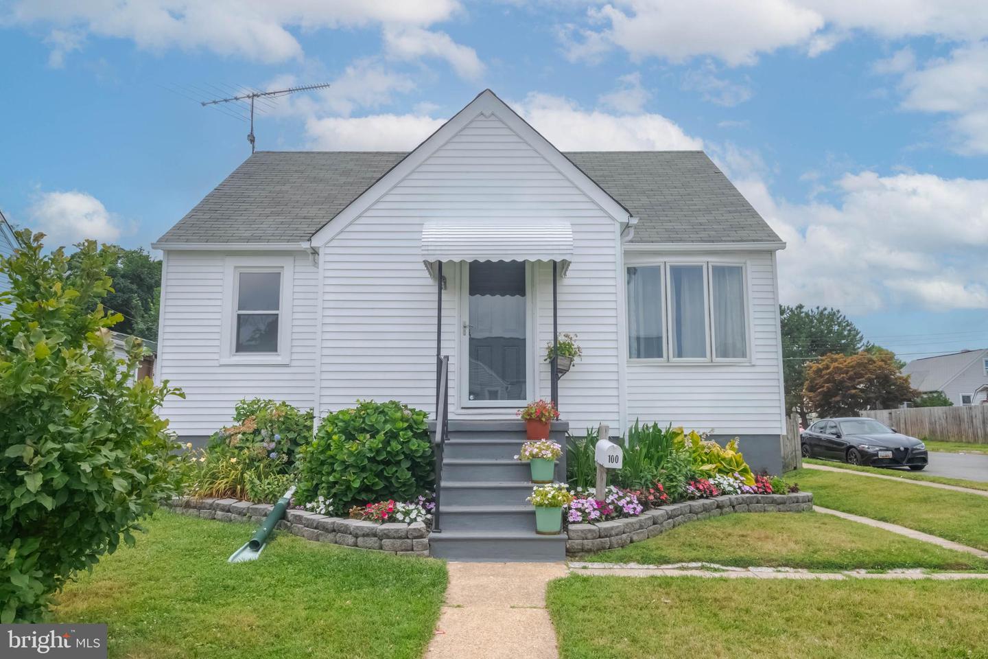 100 S Stuart Street