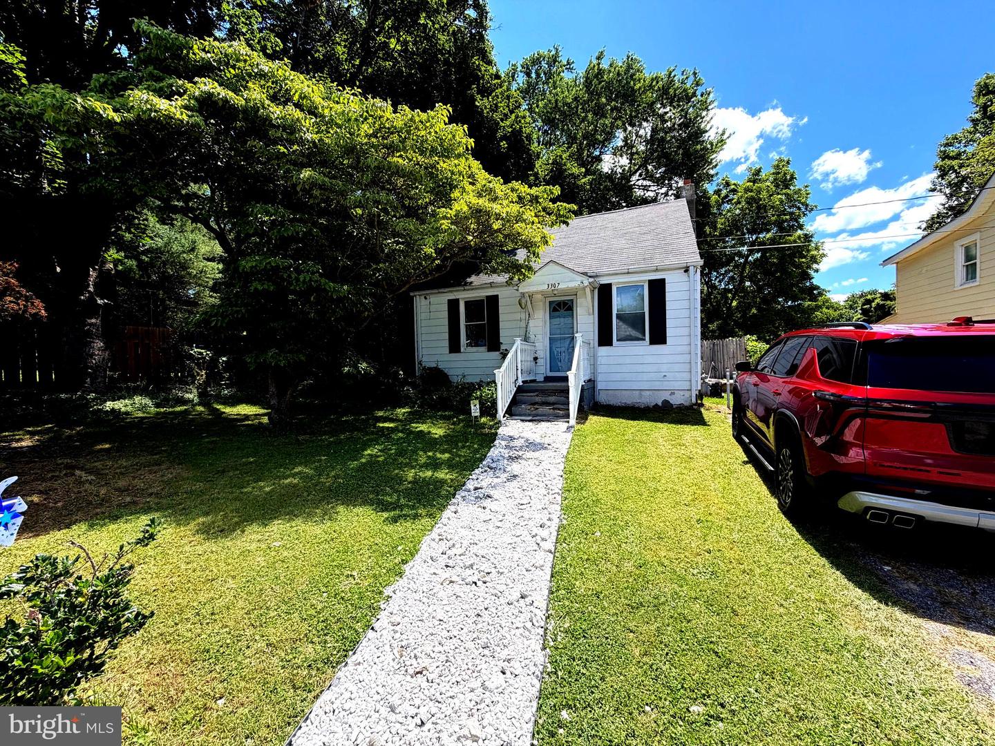 3307 Chapman Road