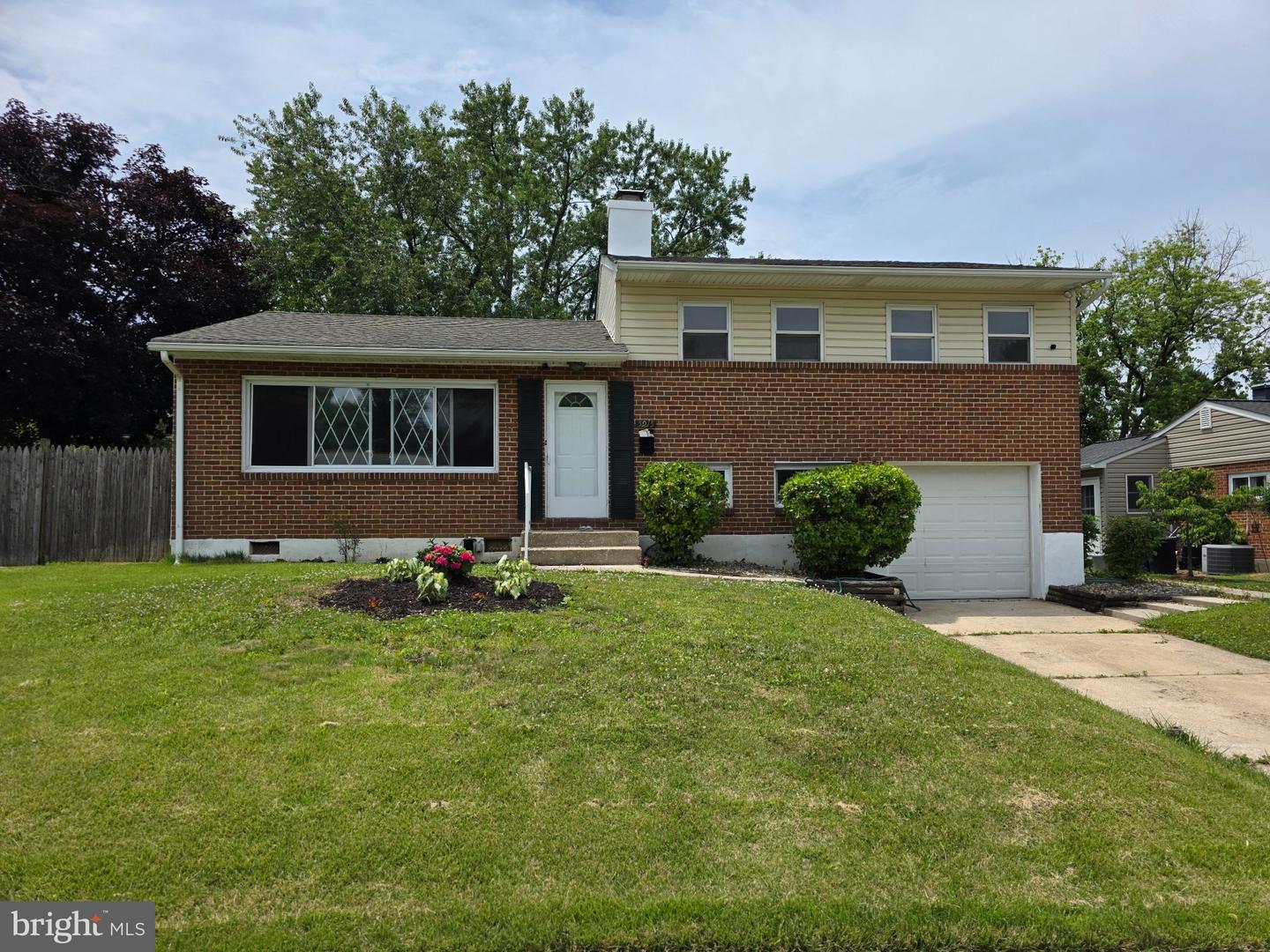 5915 Charnwood Road