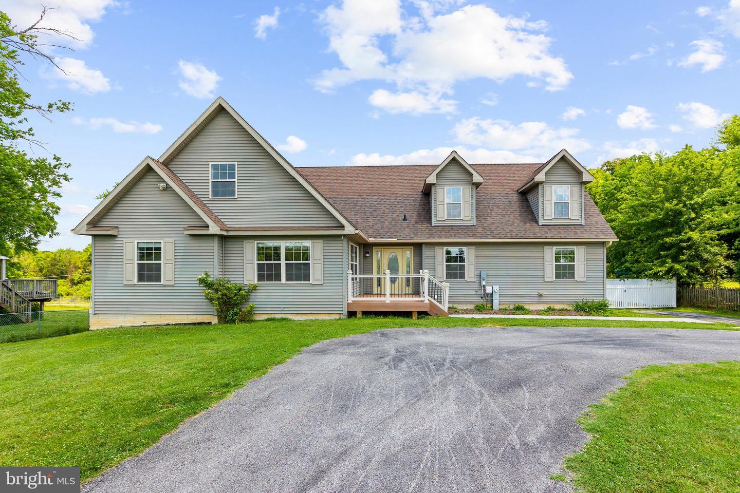 7214 Dogwood Rd