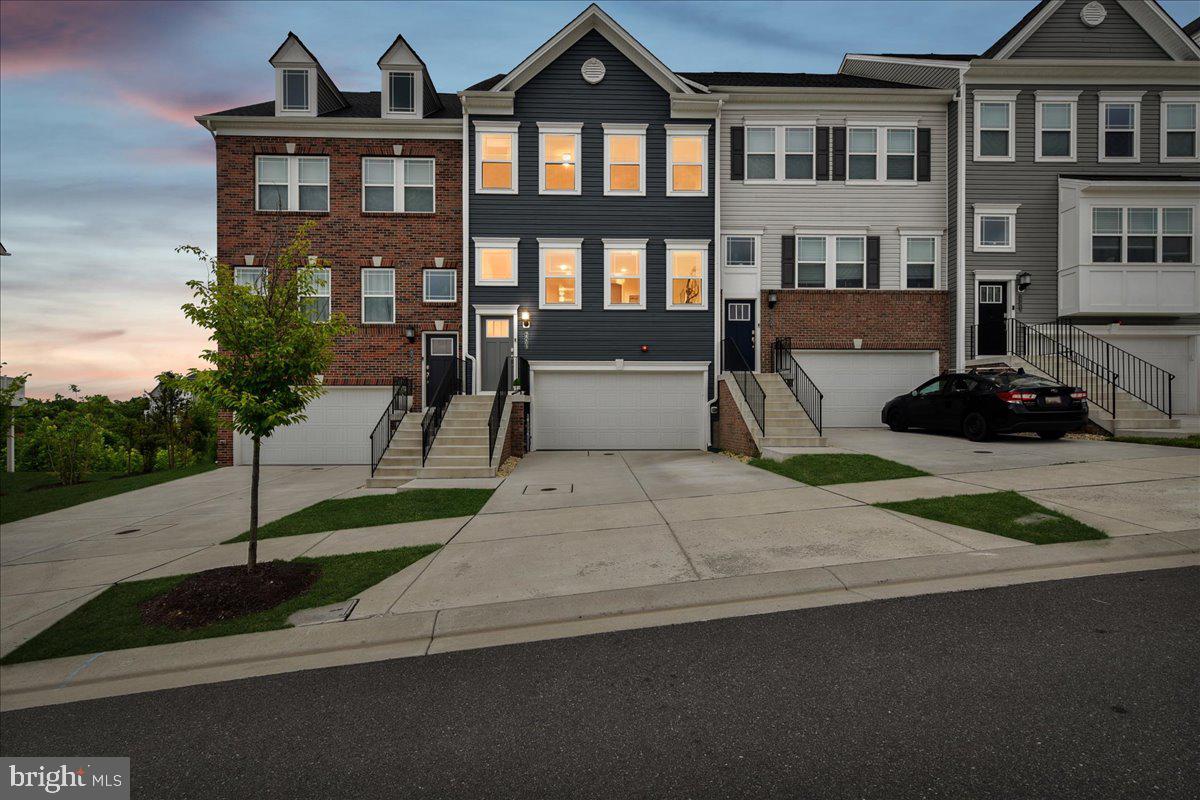 2209 Woodlands Road
