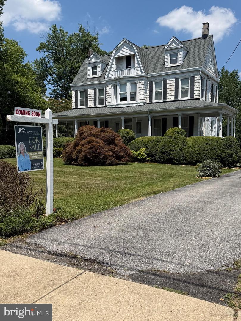 2 N Beechwood Avenue