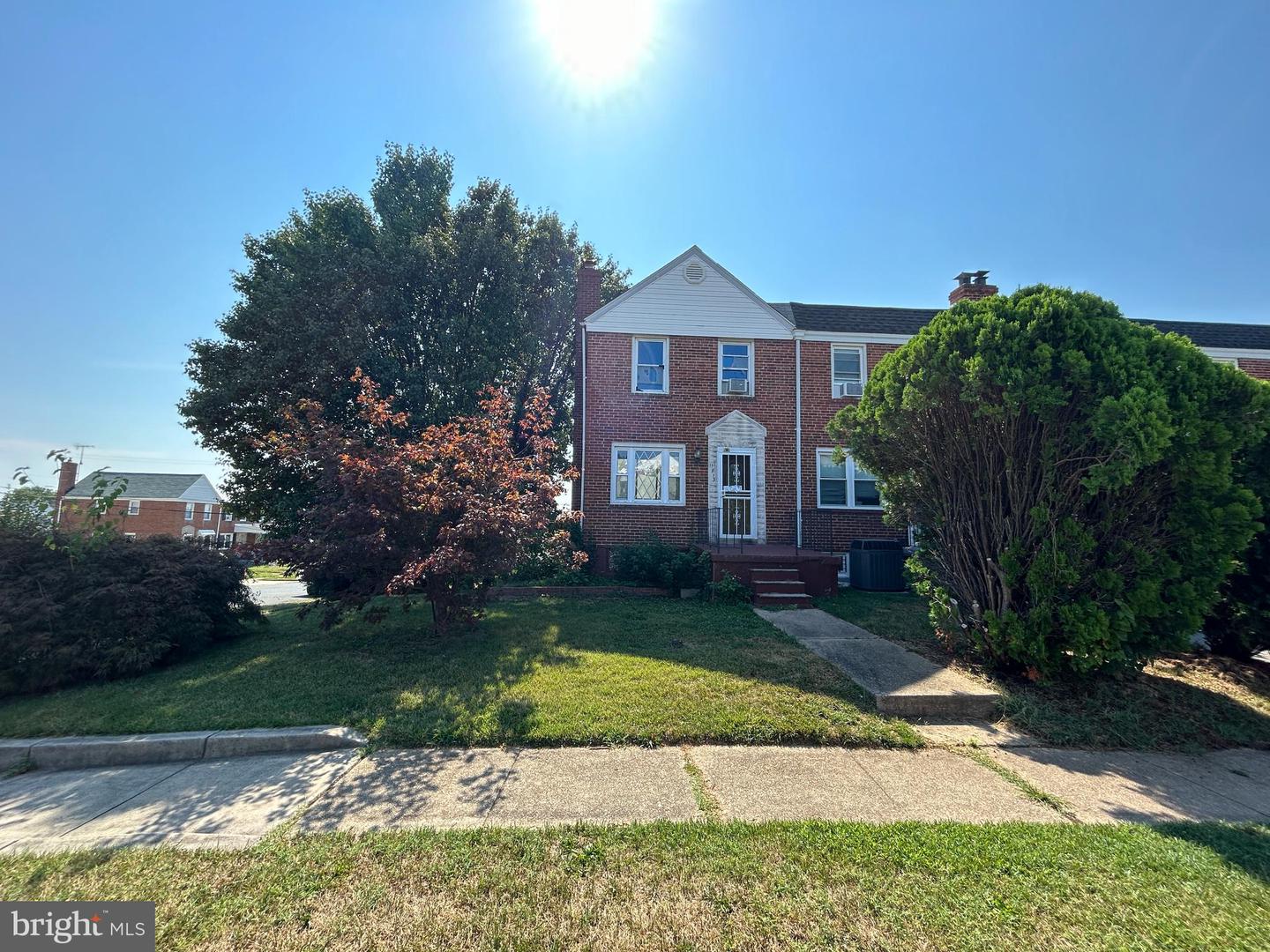 1813 Dunmere Road