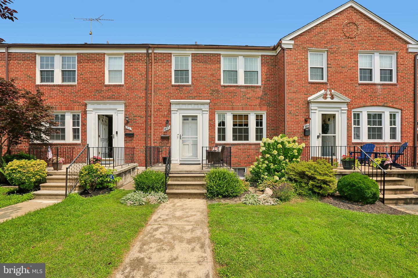 311 Greenlow Road