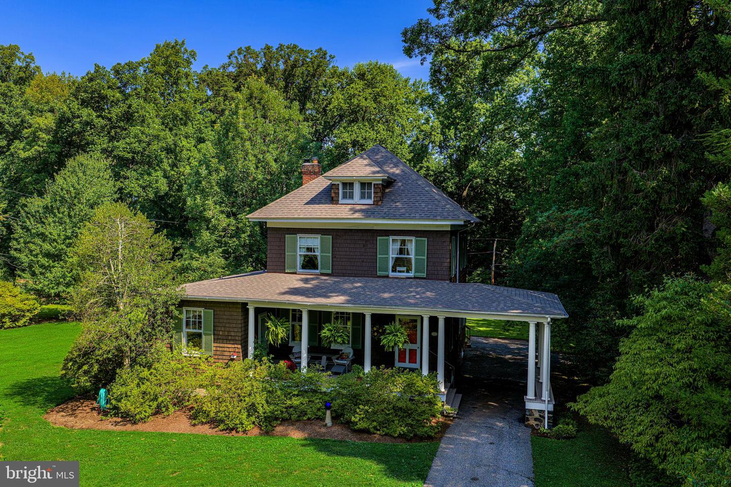 1014 Windsor Road
