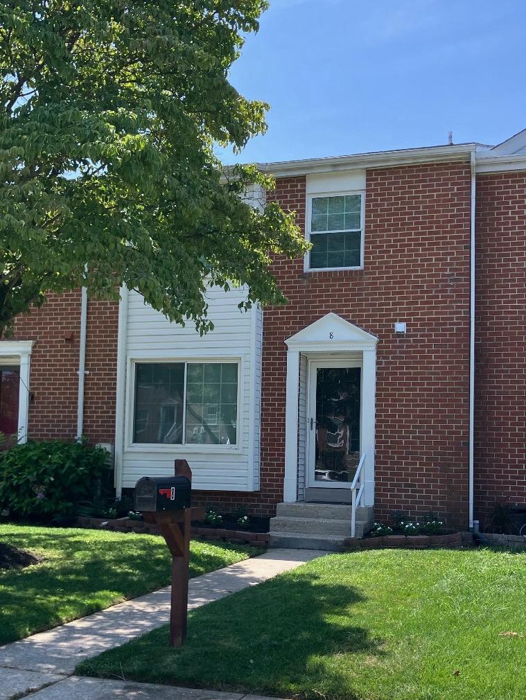 8 Perryfalls Place
