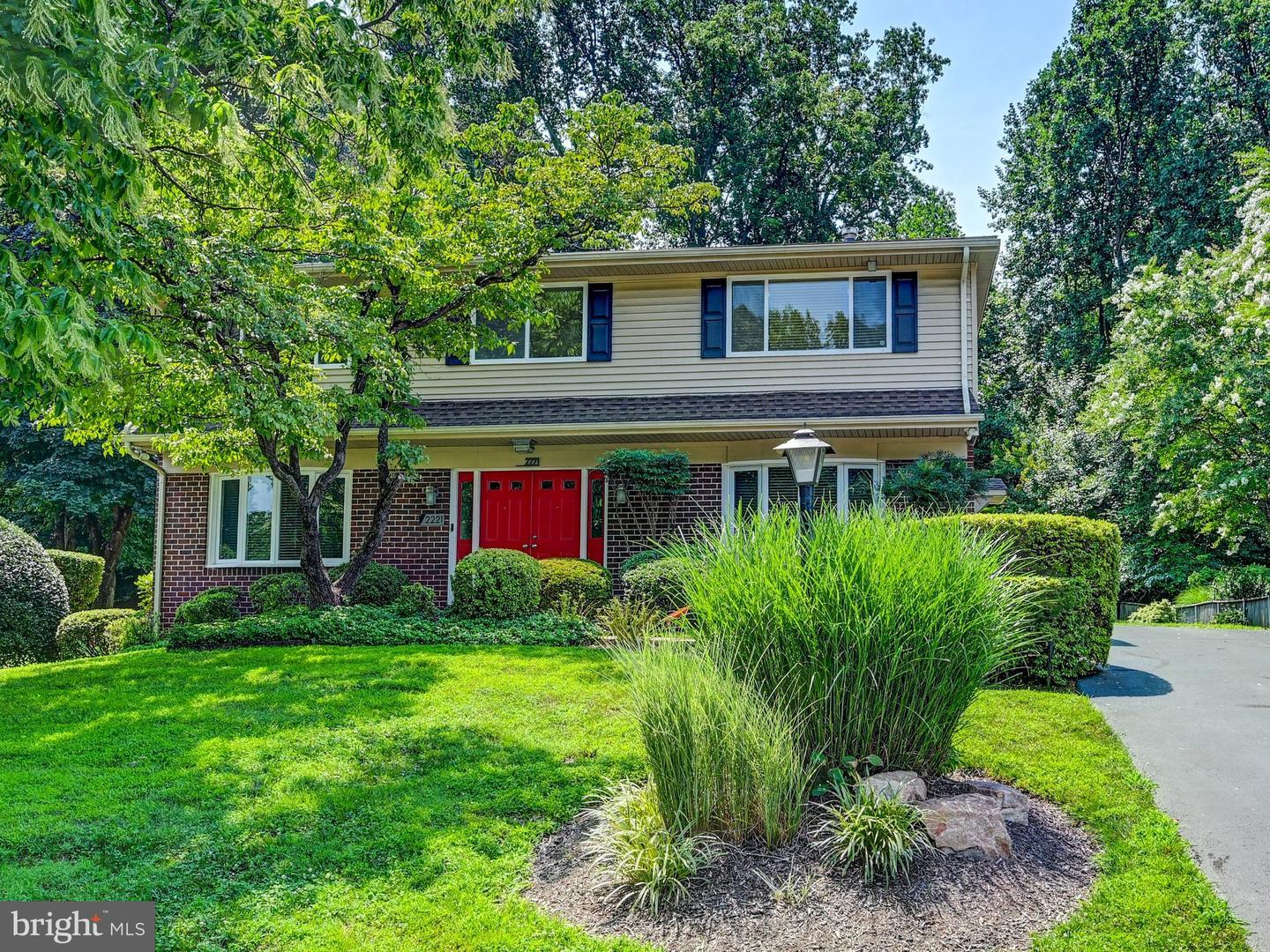 2221 Sugarcone Road