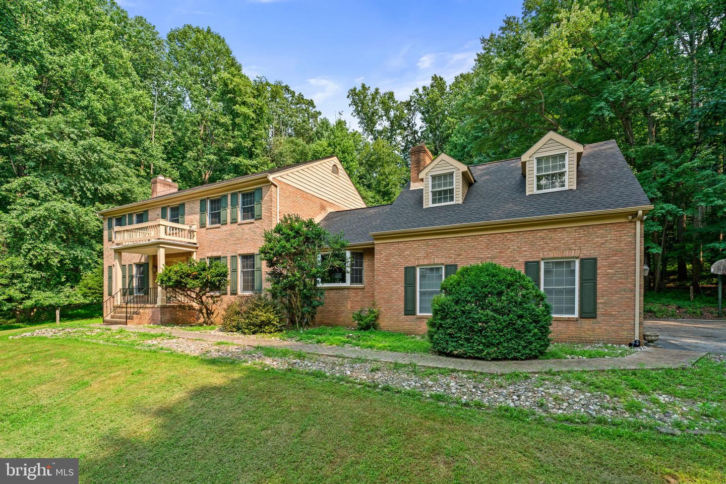 300 Stonehurst Road