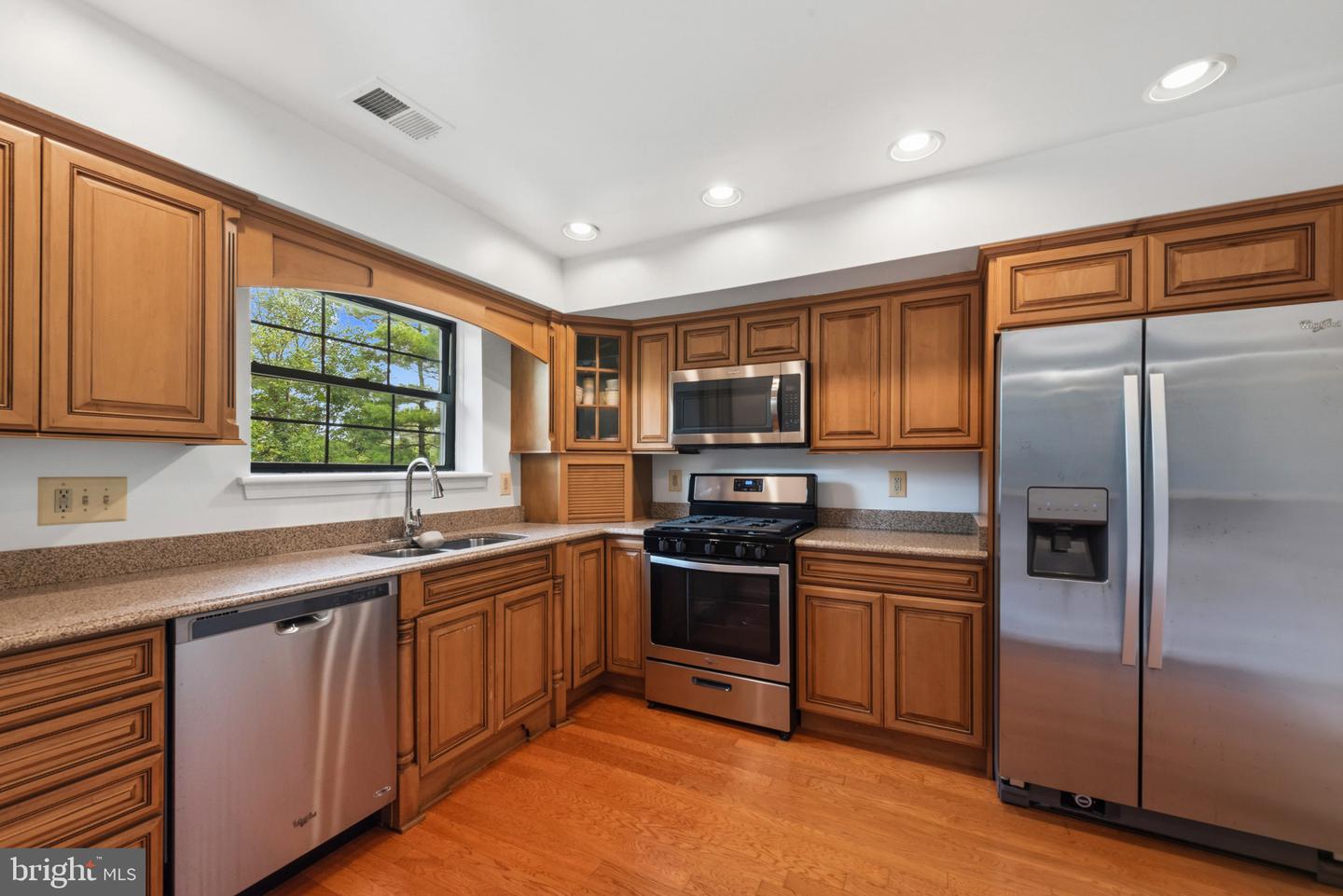 22 Alanbrooke Court #22e