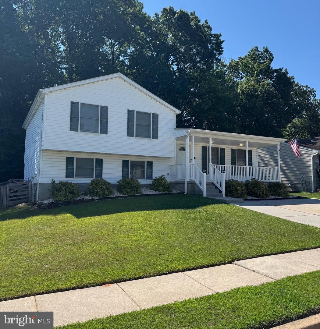 540 Fuselage Avenue