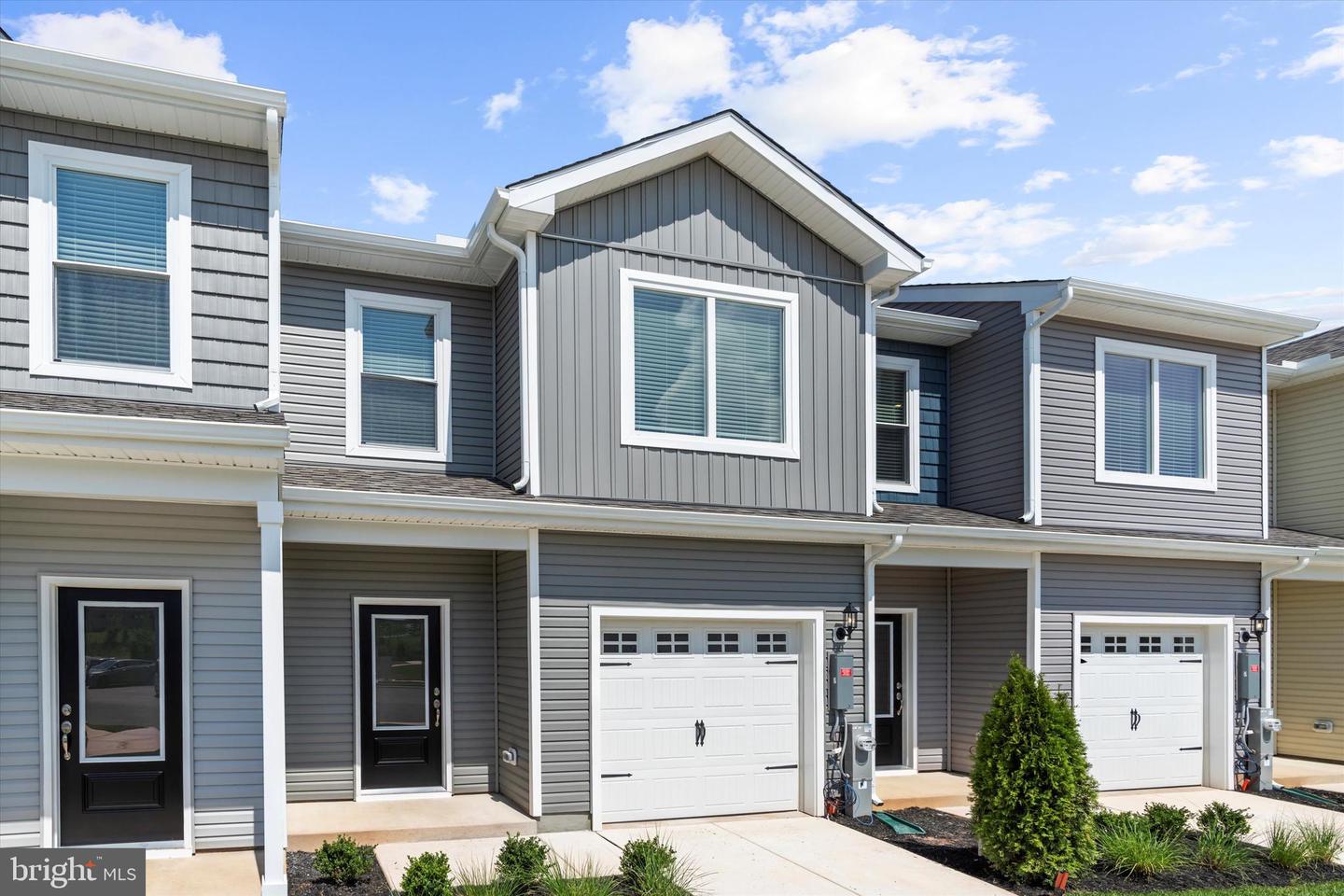 8112 Bartholomew Court