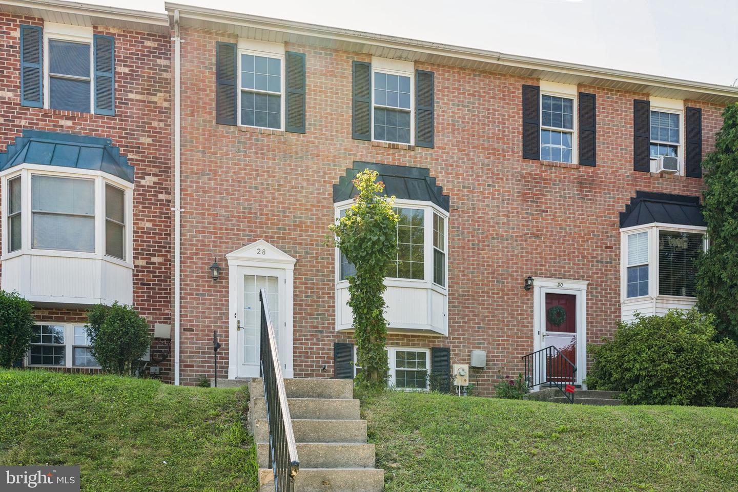 28 Perryoak Place