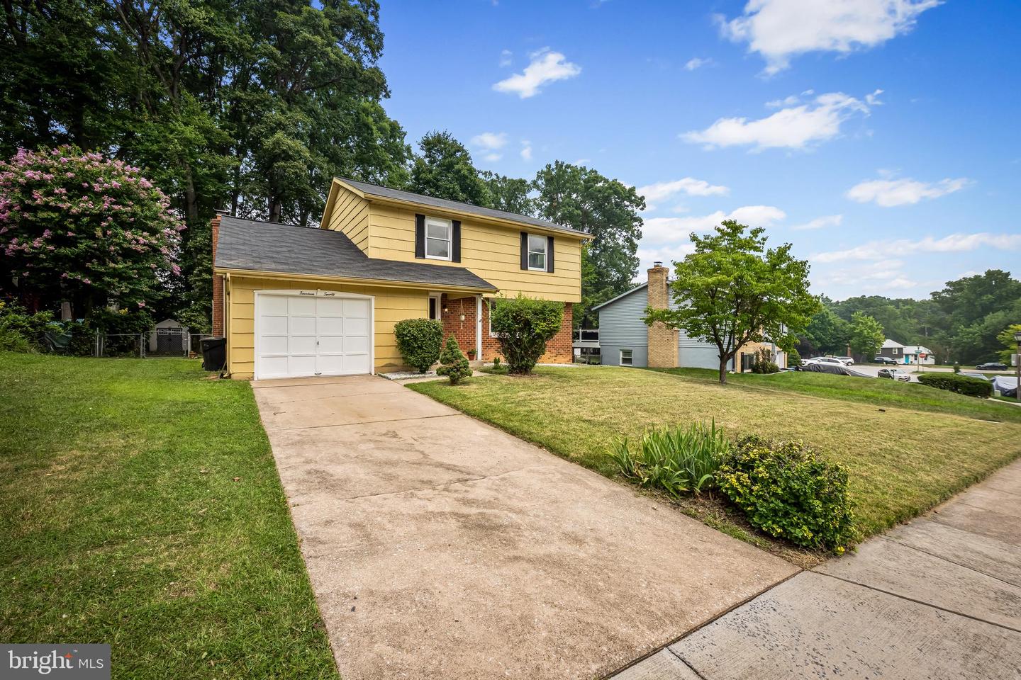 1420 Lincoln Woods